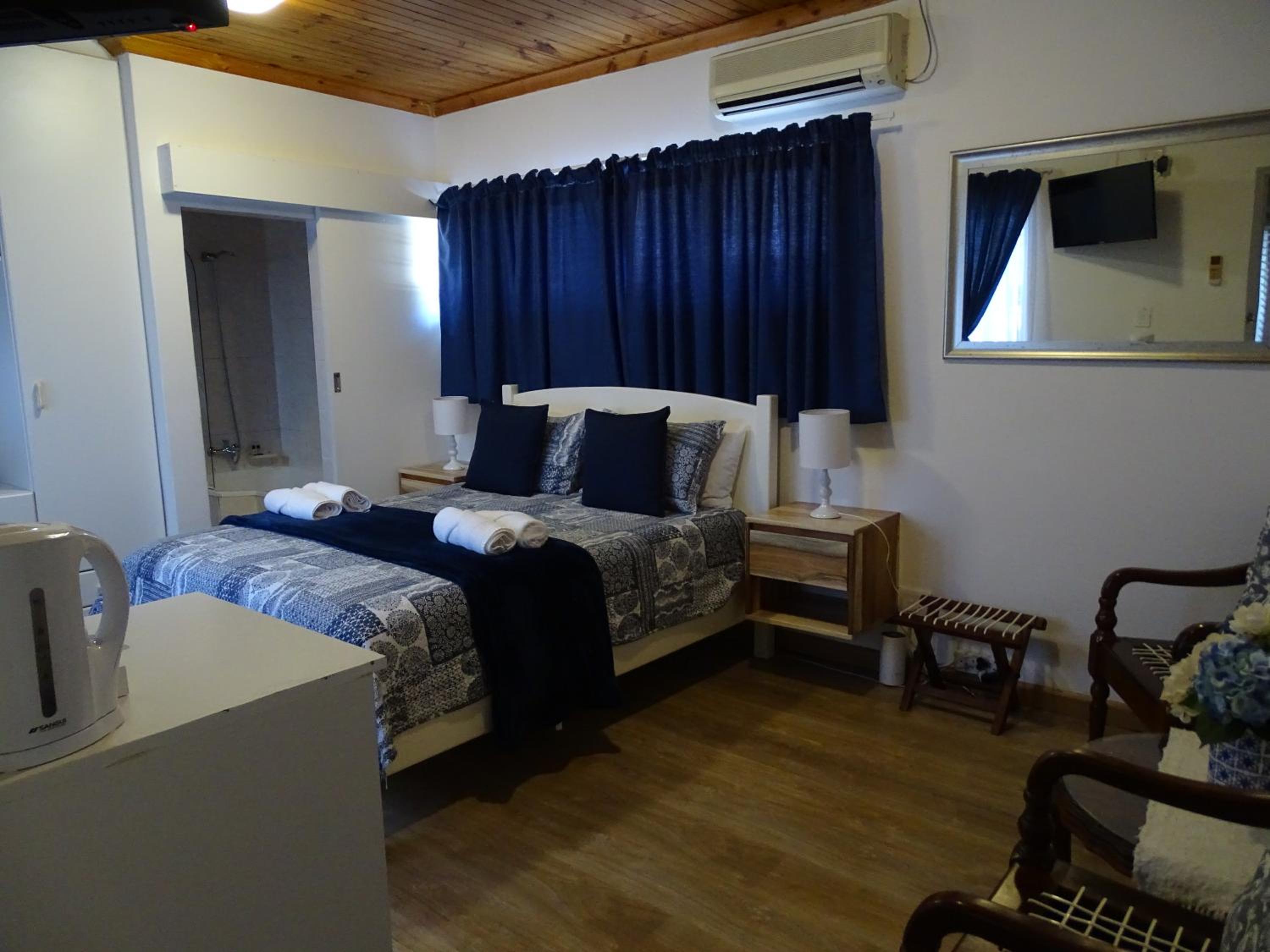 Double Room - Photo 1