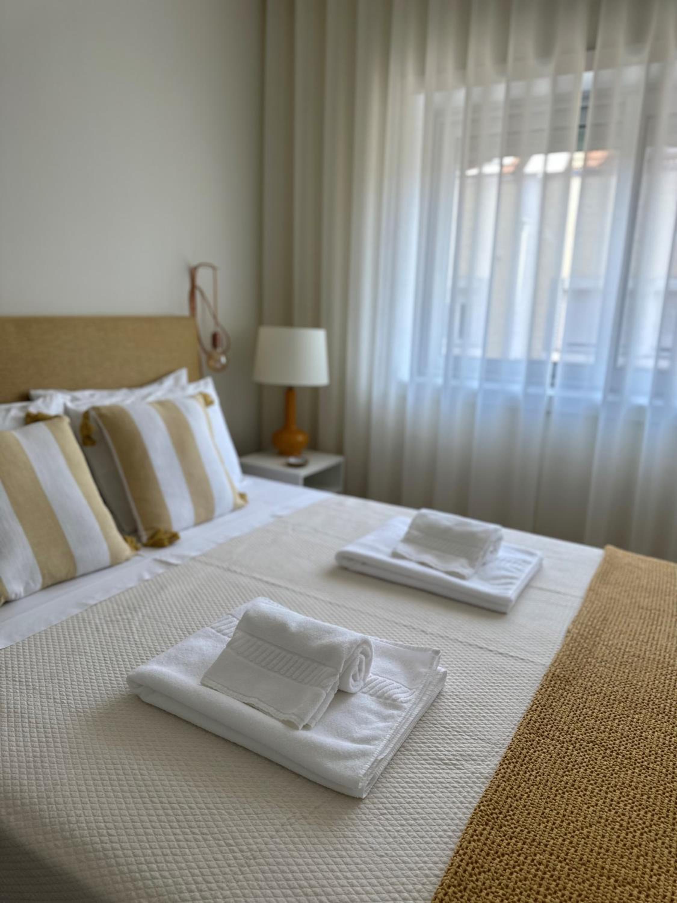 Three-Bedroom Apartment - Photo 13