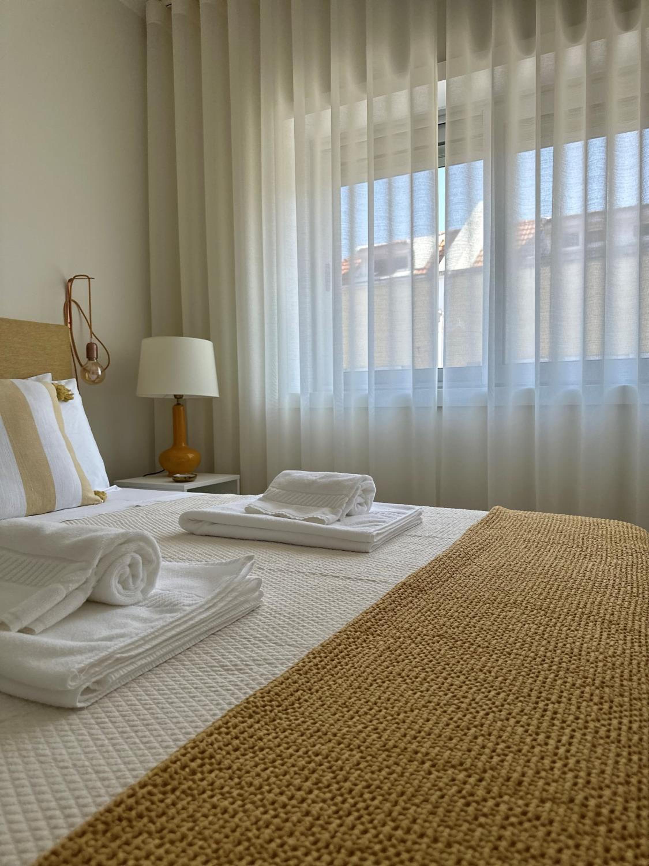 Three-Bedroom Apartment - Photo 9