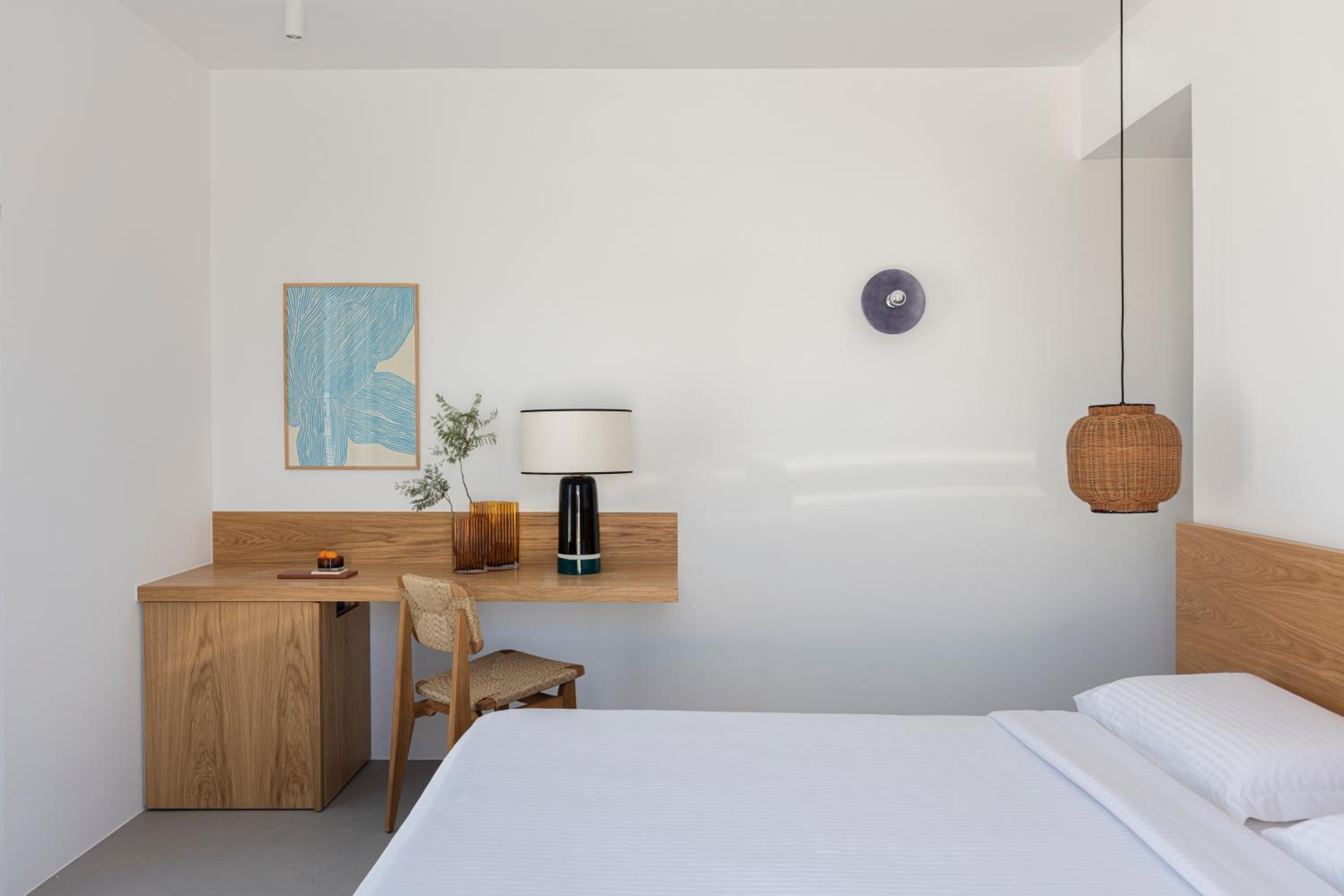 Executive Suite with Outdoor Heated Tub & Sea View photo 3