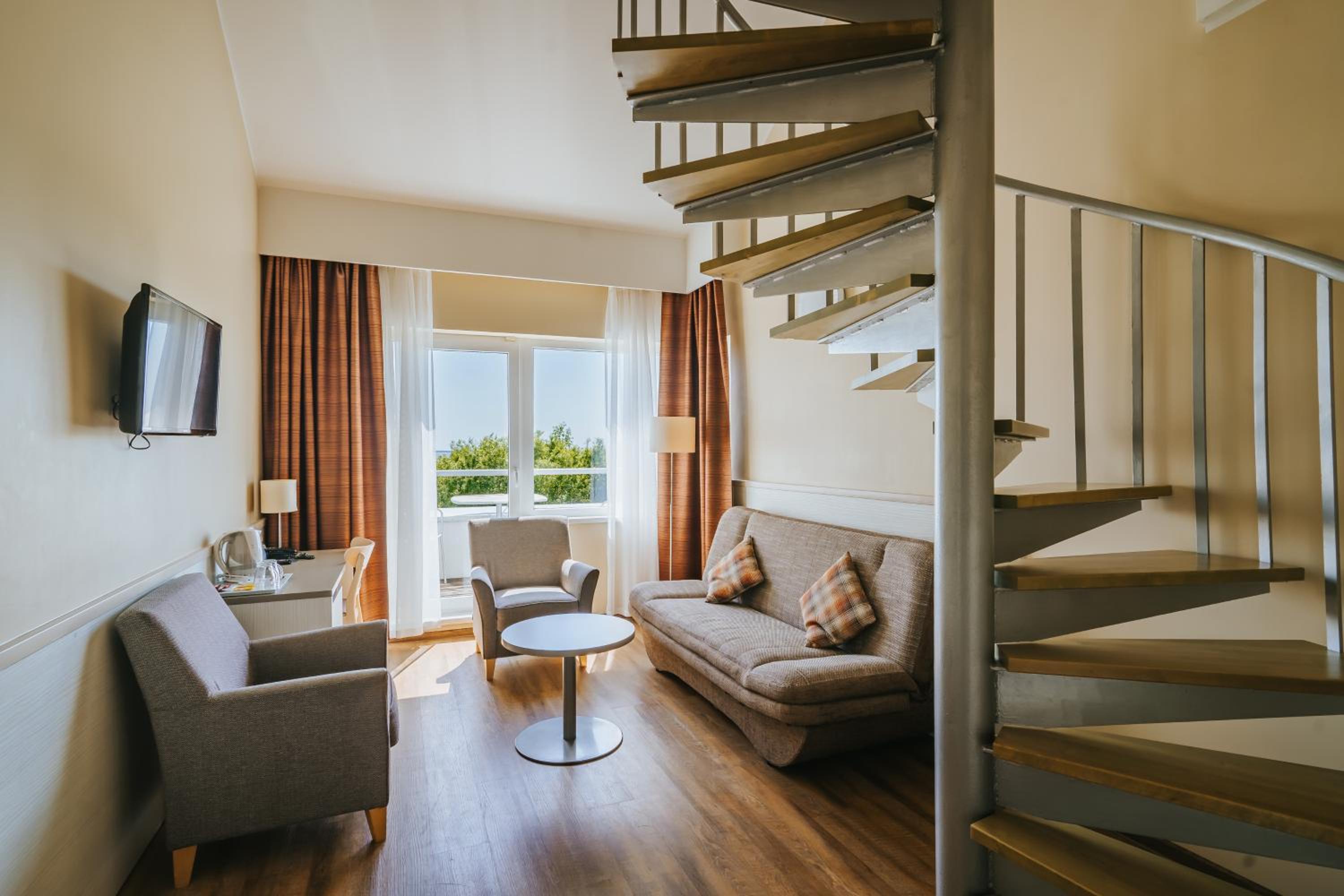 Junior Suite with Spa Access - Photo 1