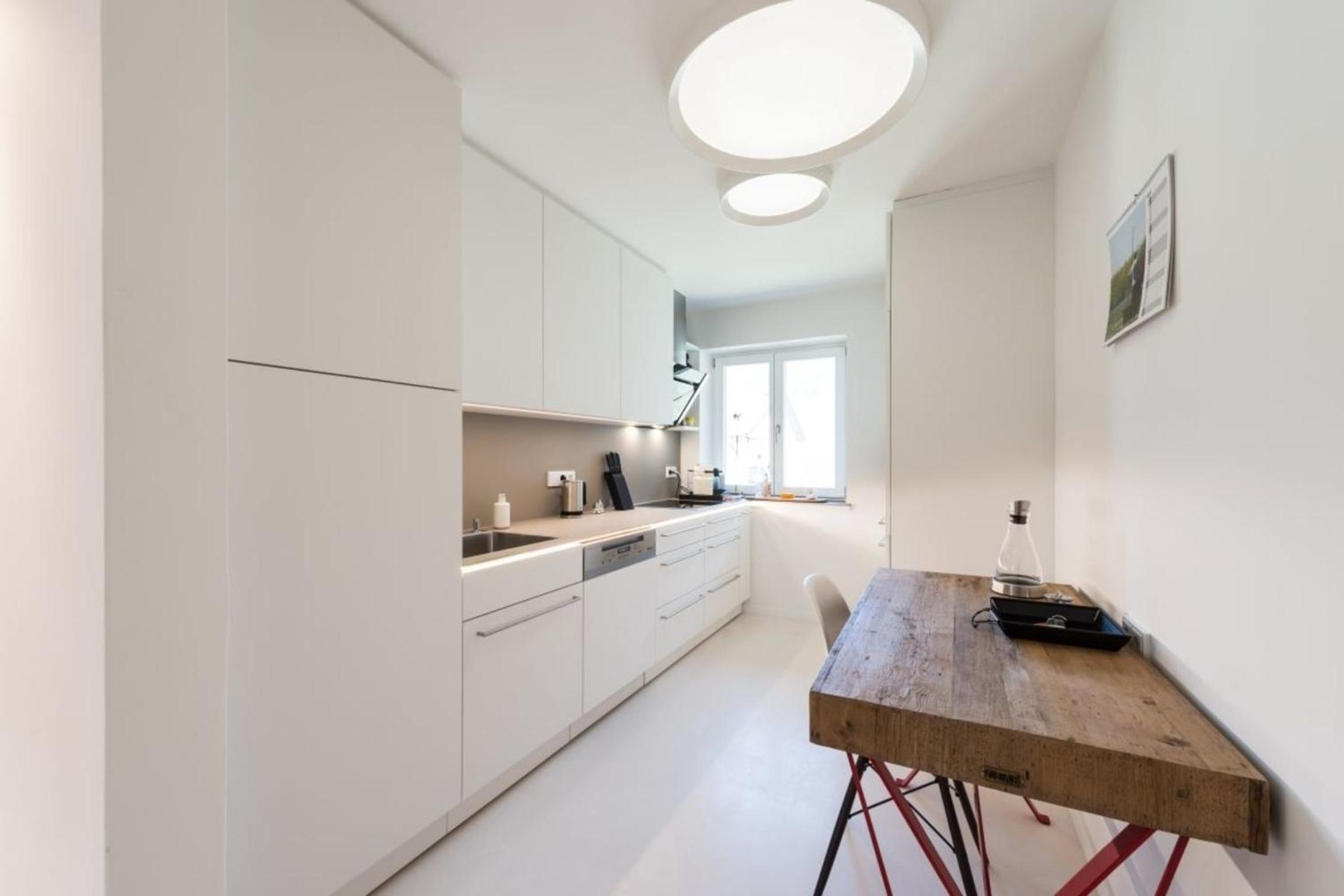 Apartment photo 2