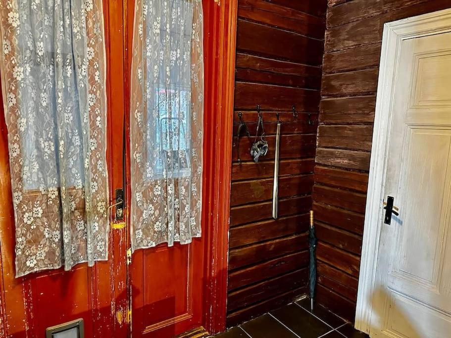 Two-Bedroom House photo 3