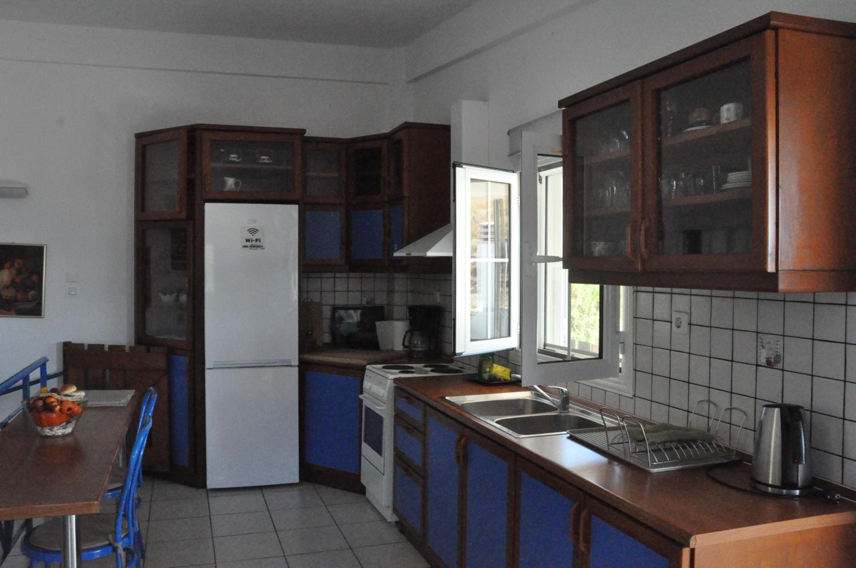 Three-Bedroom Villa - Photo 43