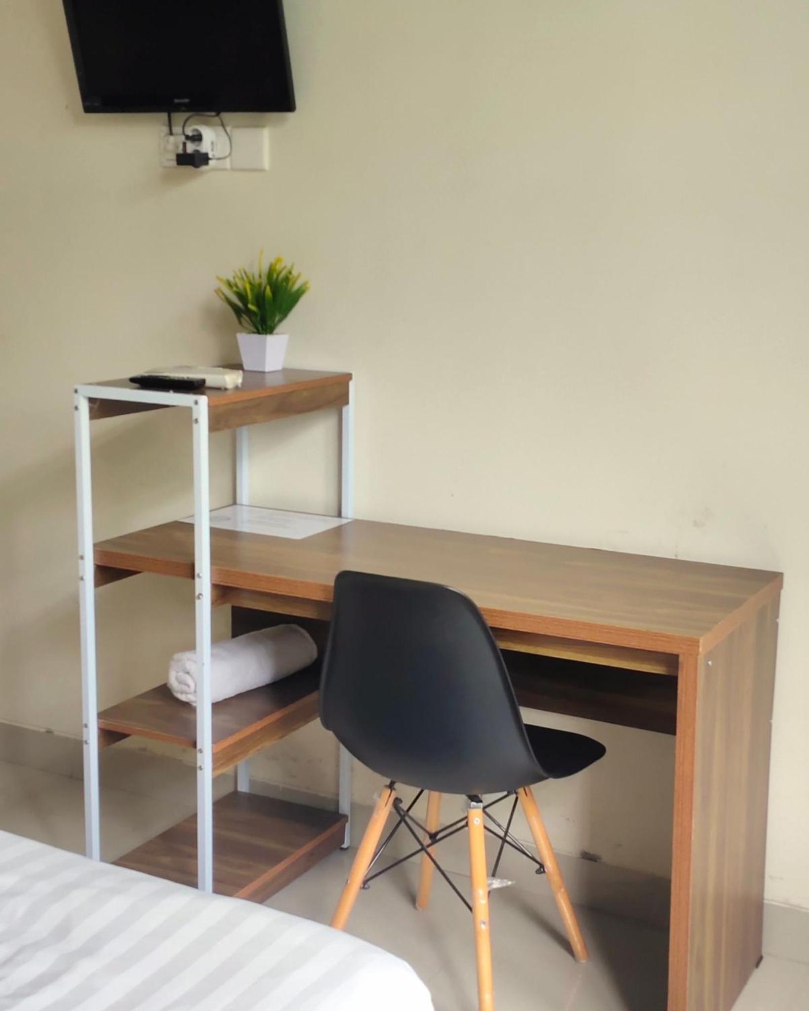 Double Room - Photo 10