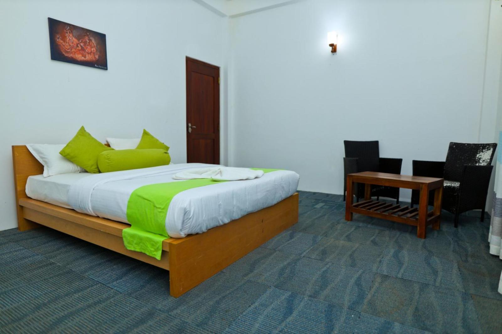Deluxe Double Room with Balcony photo 1