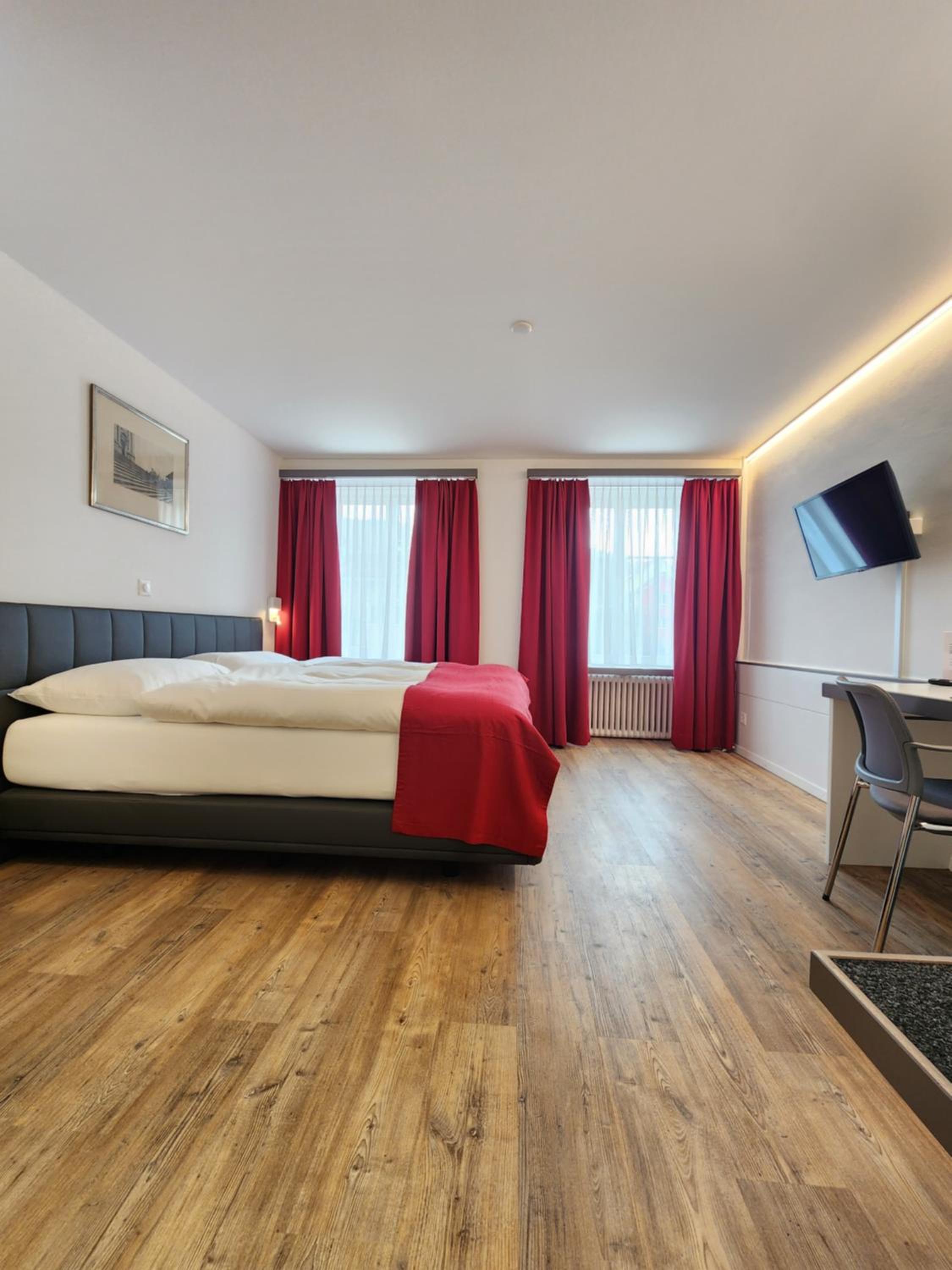 Standard Double Room - Photo 3