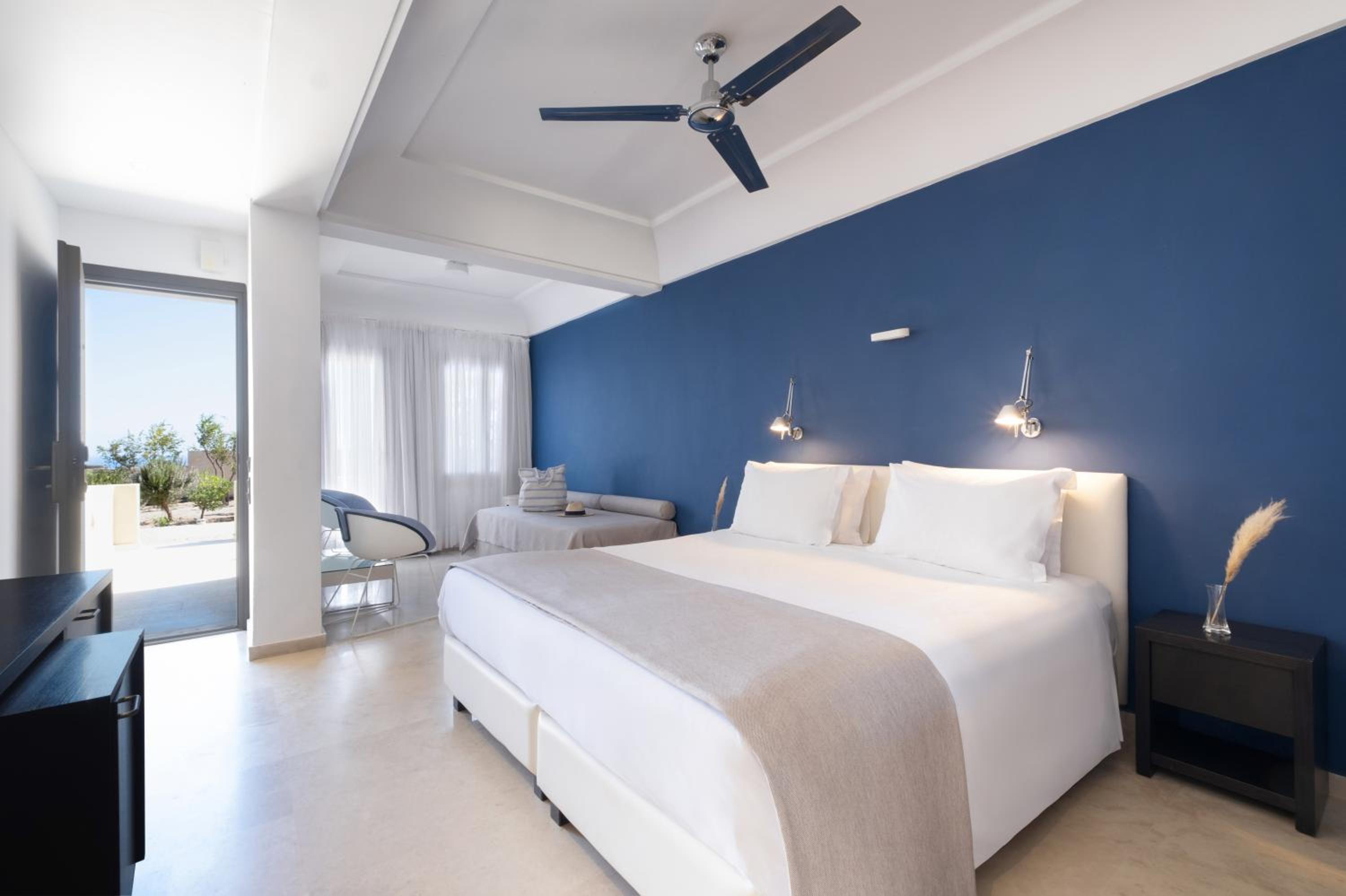 Triple Room with Garden View photo 3