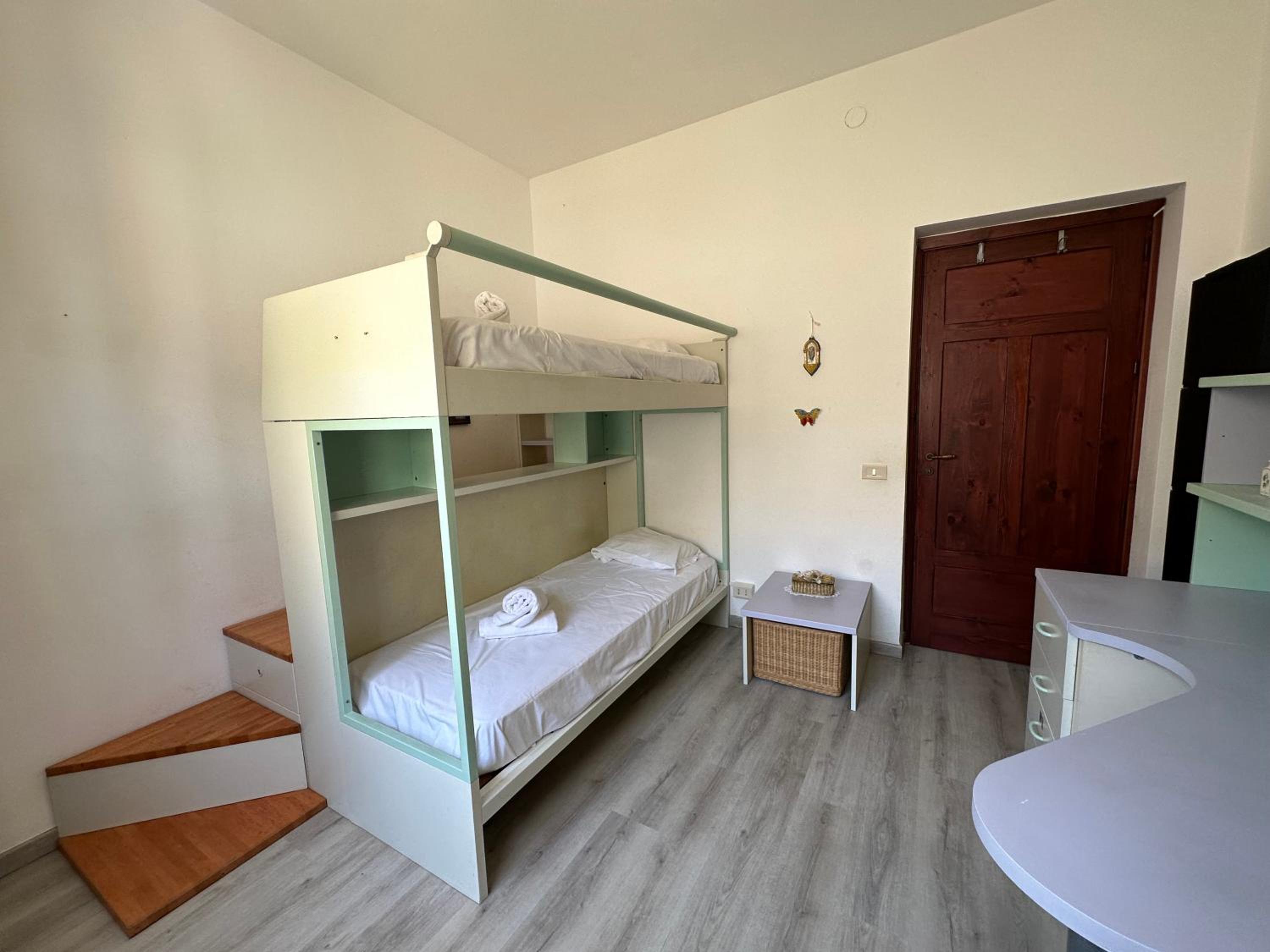 Three-Bedroom Villa photo 2