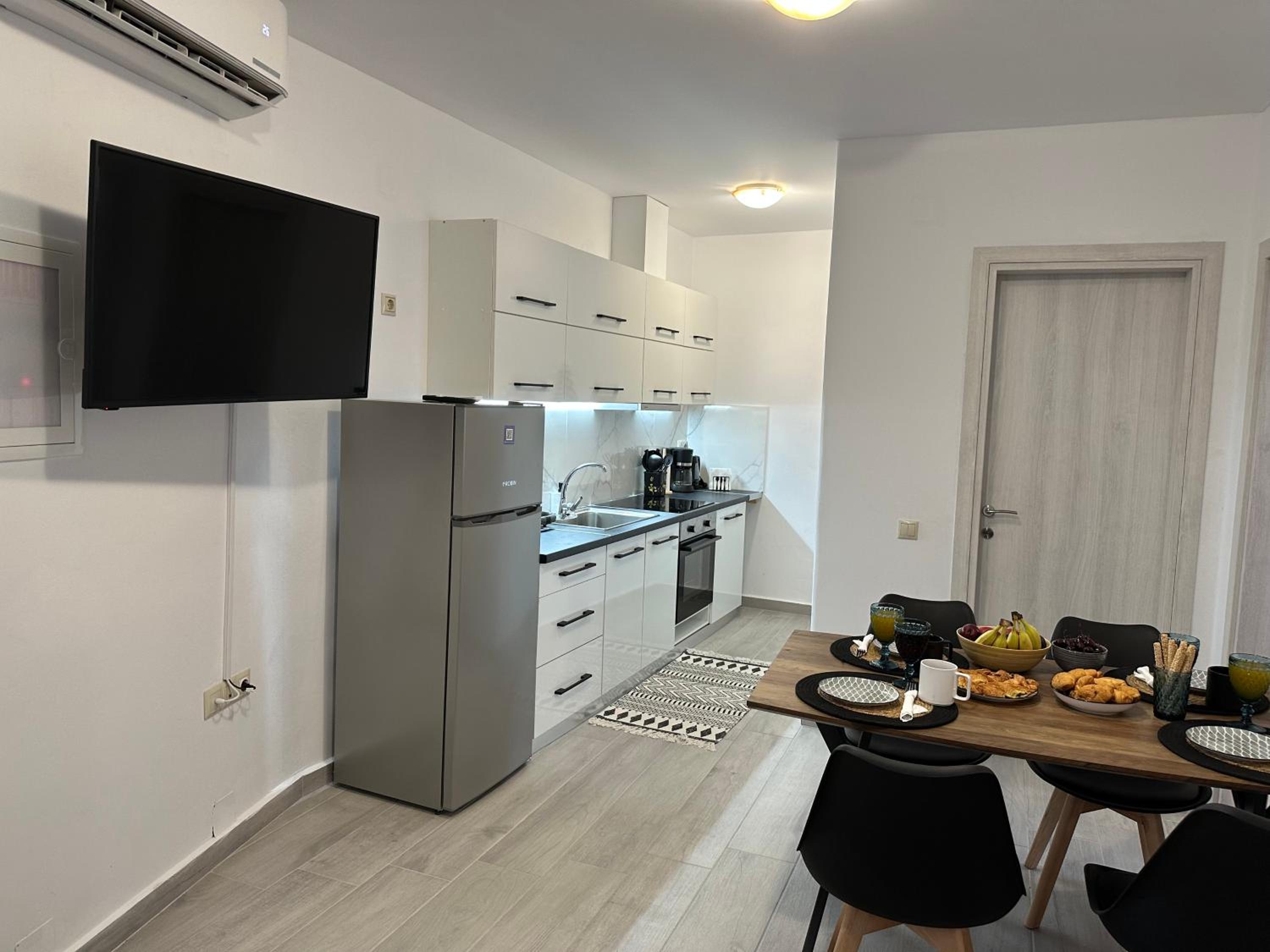 Apartment - Ground Floor photo 2