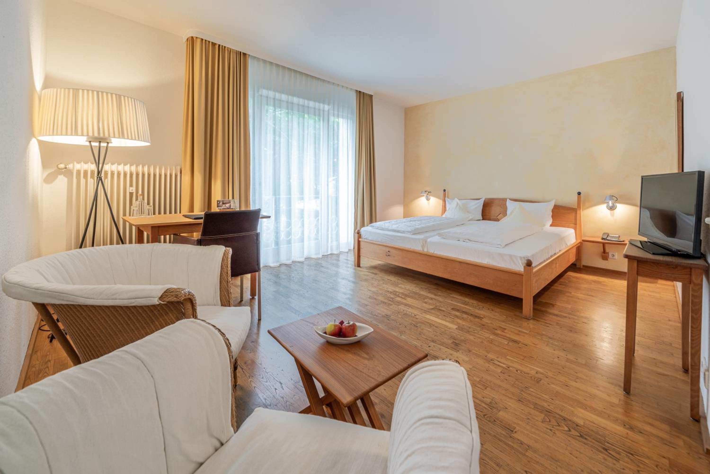 Double Room - Photo 7