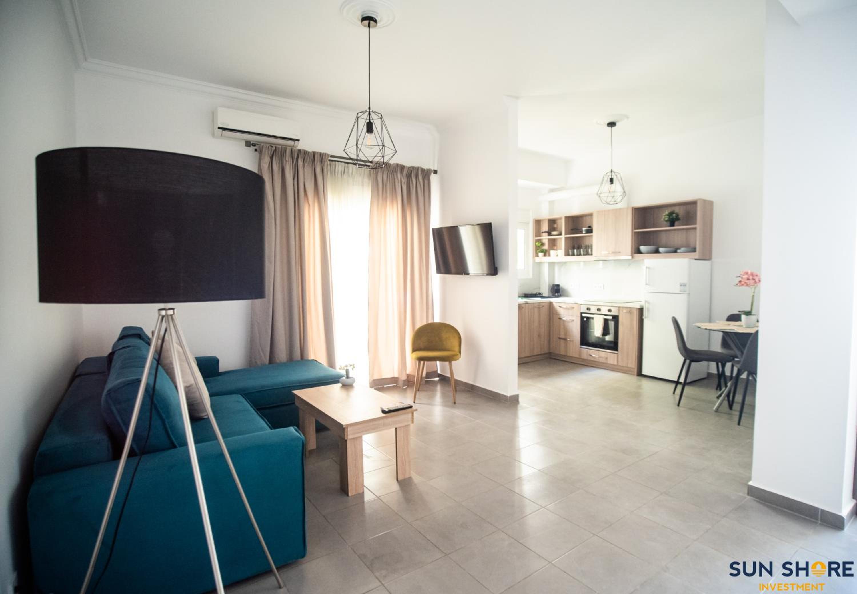 One-Bedroom Apartment photo 2