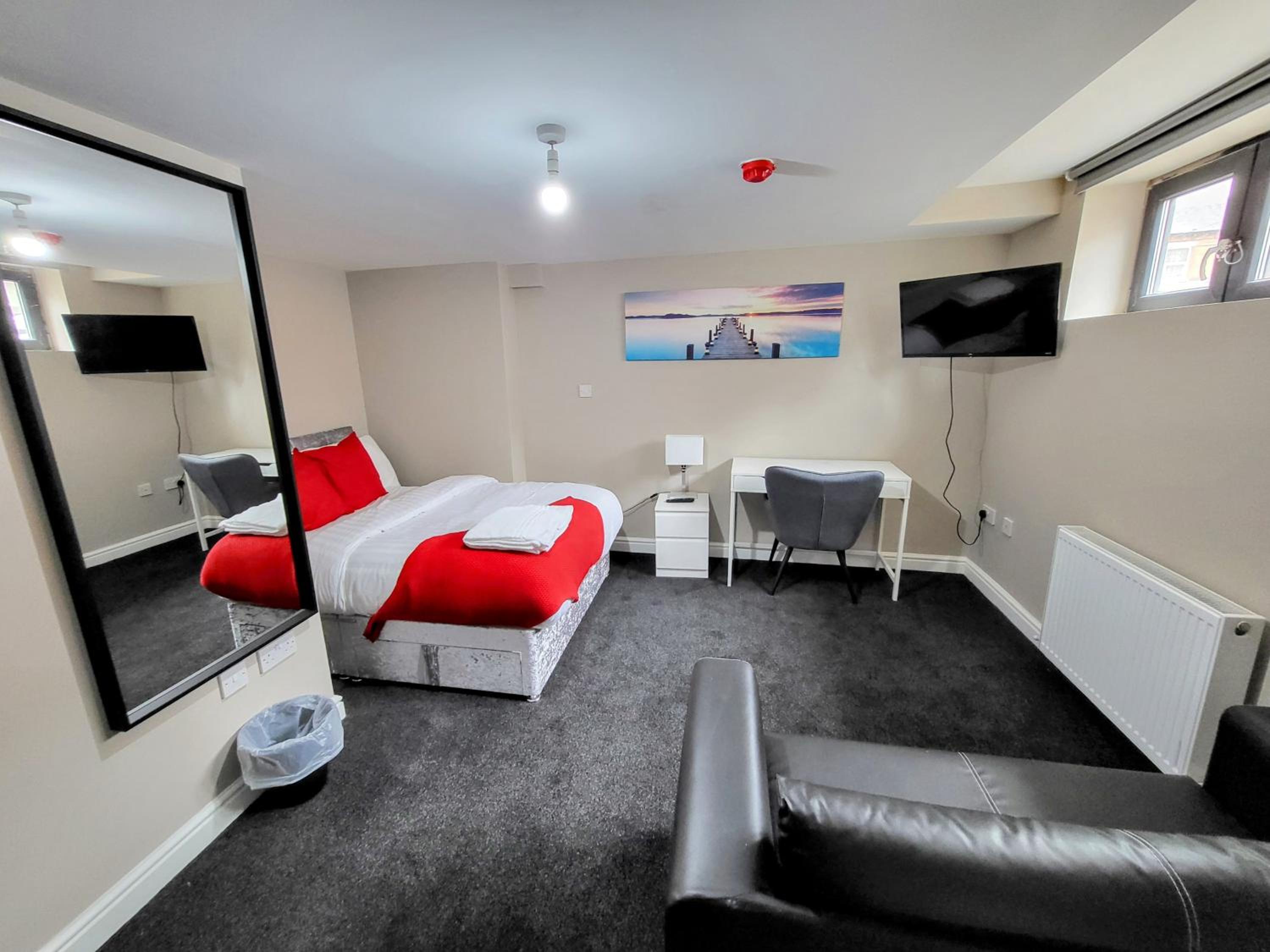 Apartment - Split Level