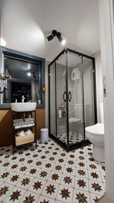 One-Bedroom House photo 3