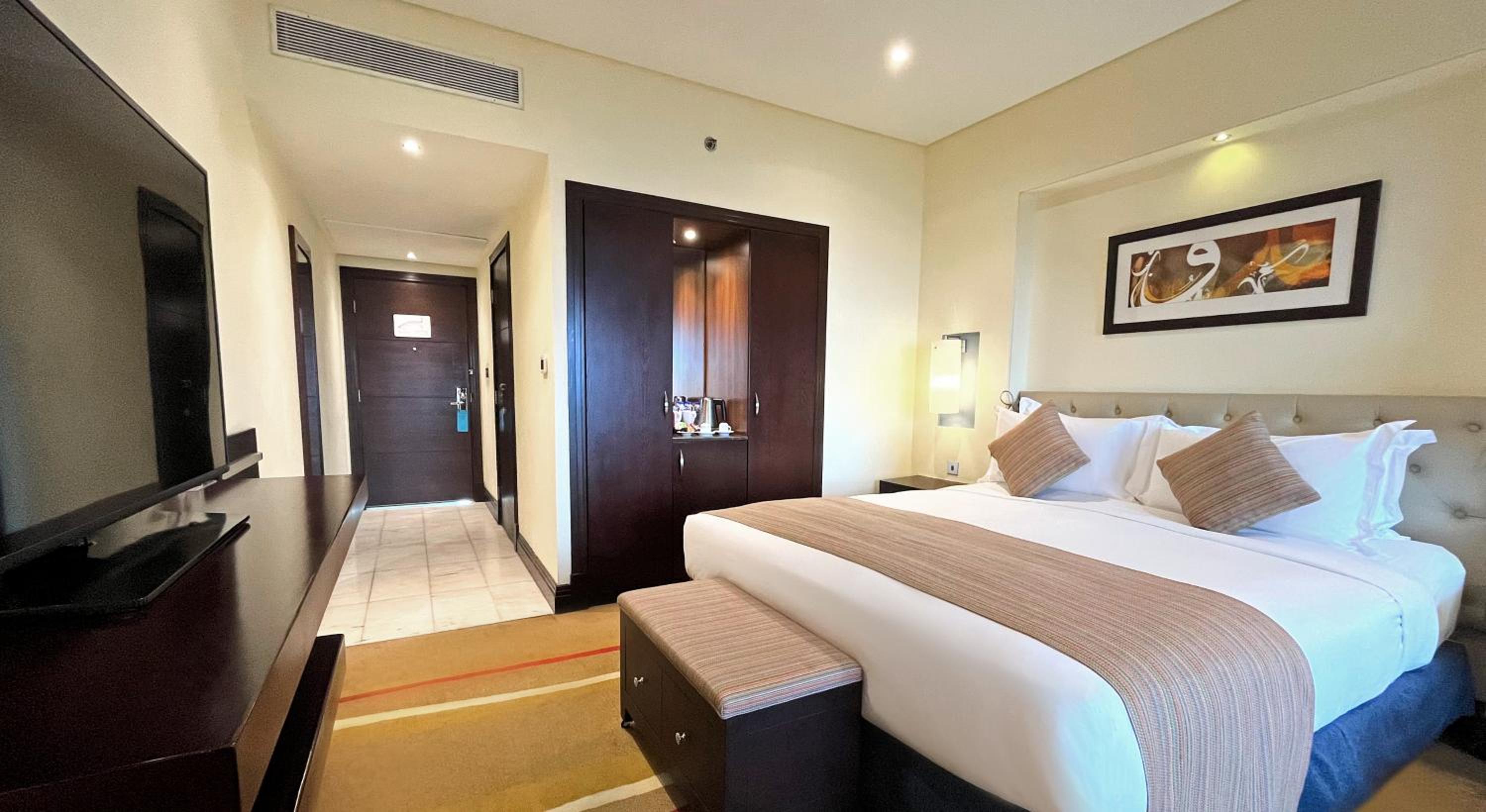 Luxury Room 1 Queen Bed - Sea View - Photo 8