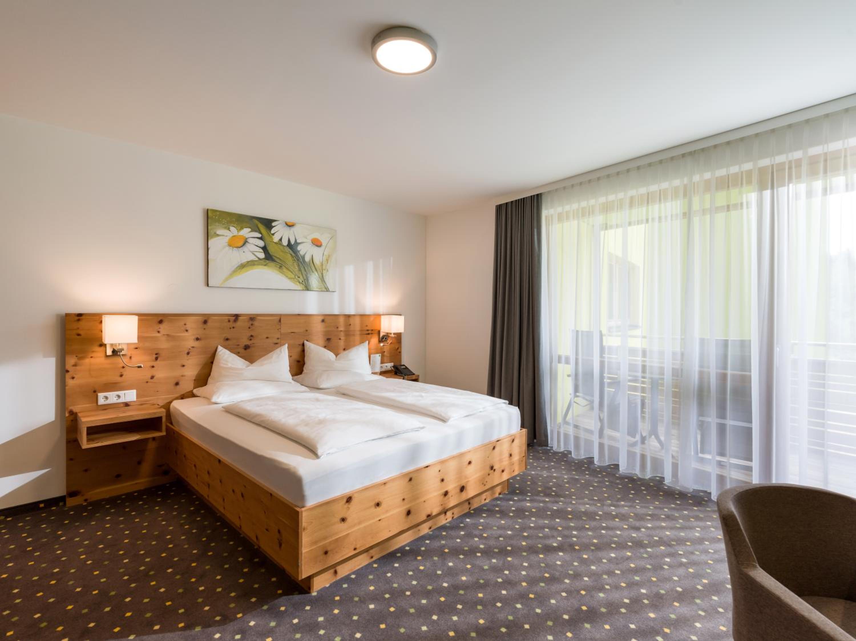 Deluxe Double Room with Balcony photo 1