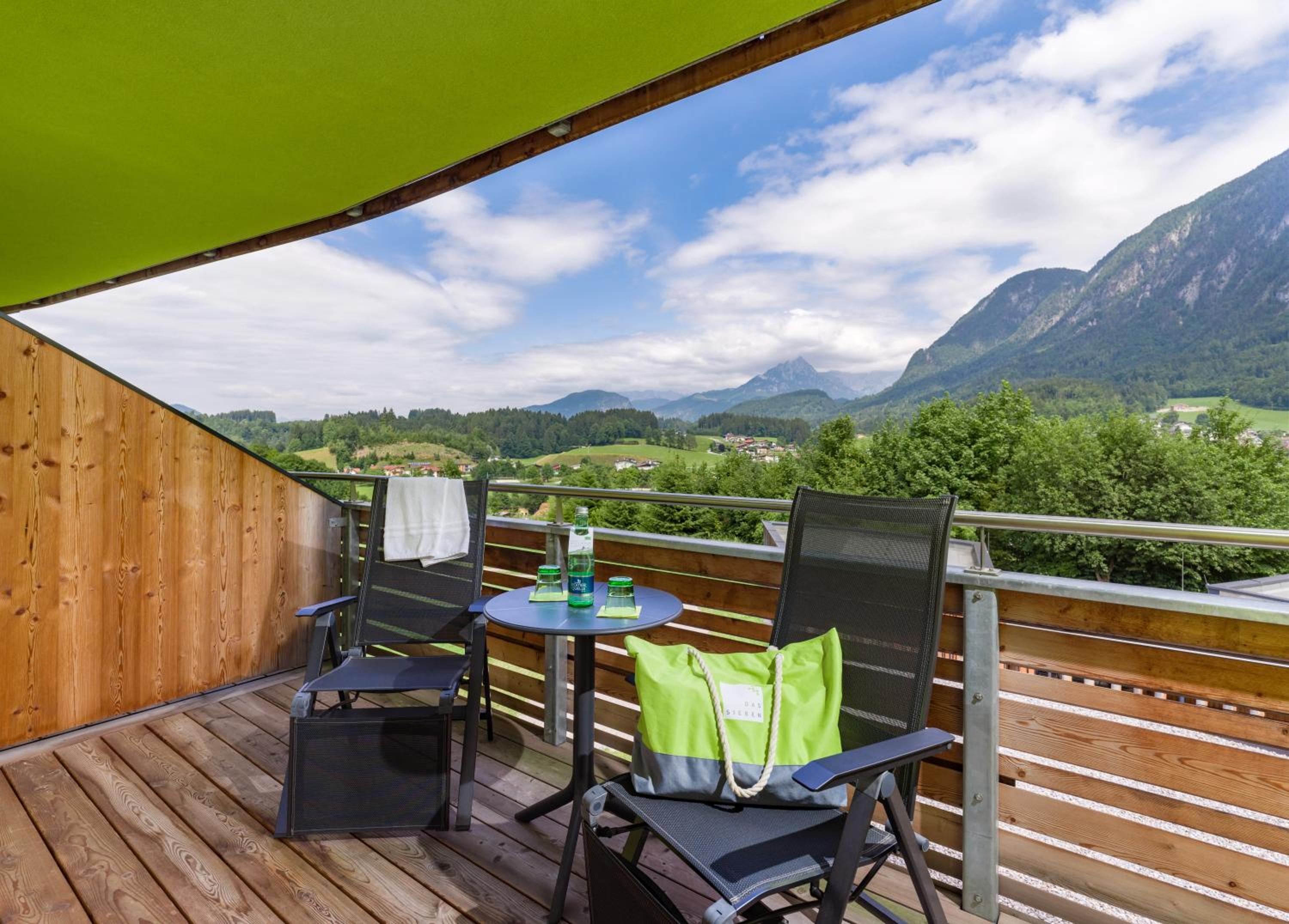 Standard Double Room with Balcony photo 3