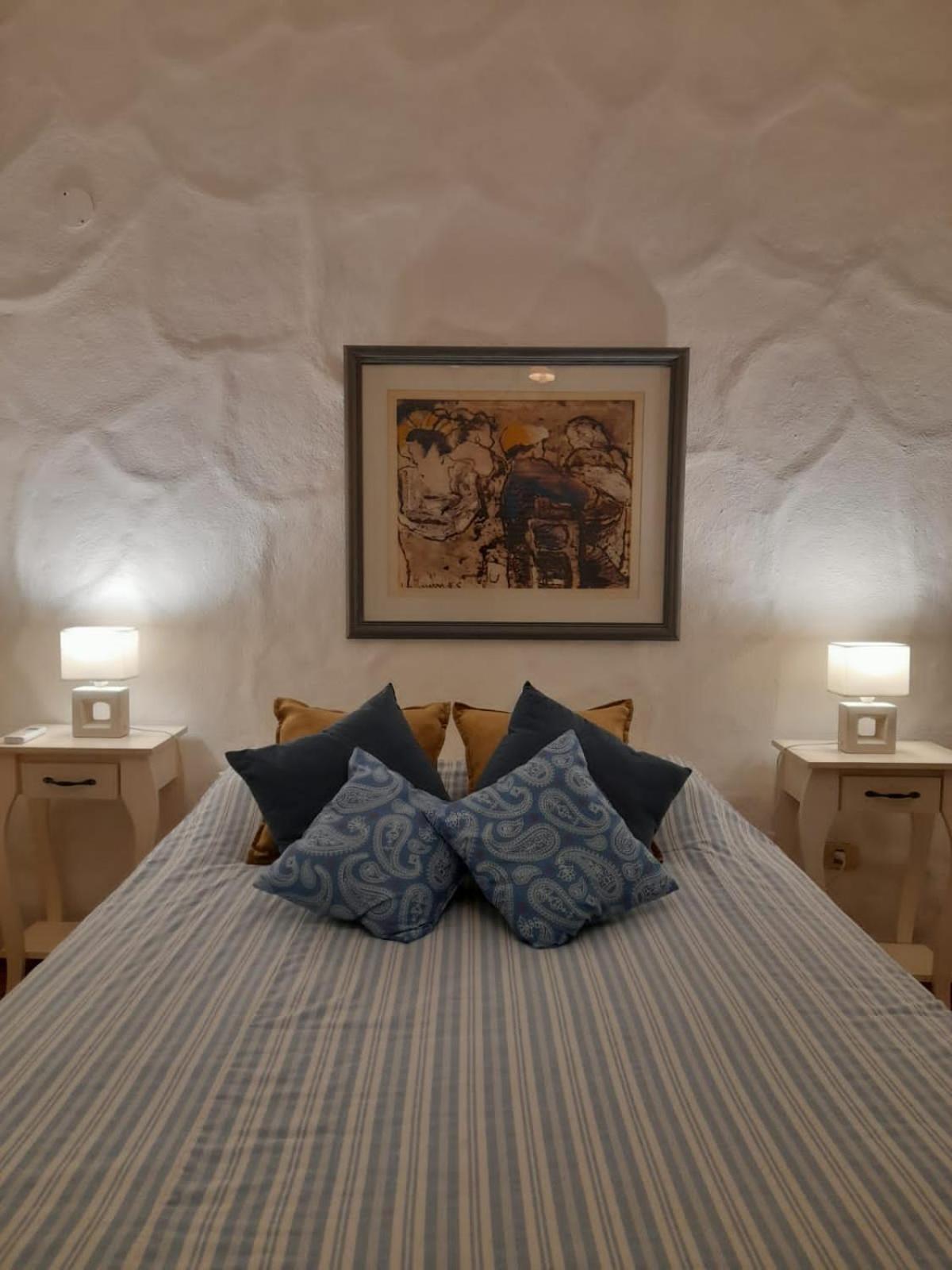 Double Room with Private External Bathroom photo 1