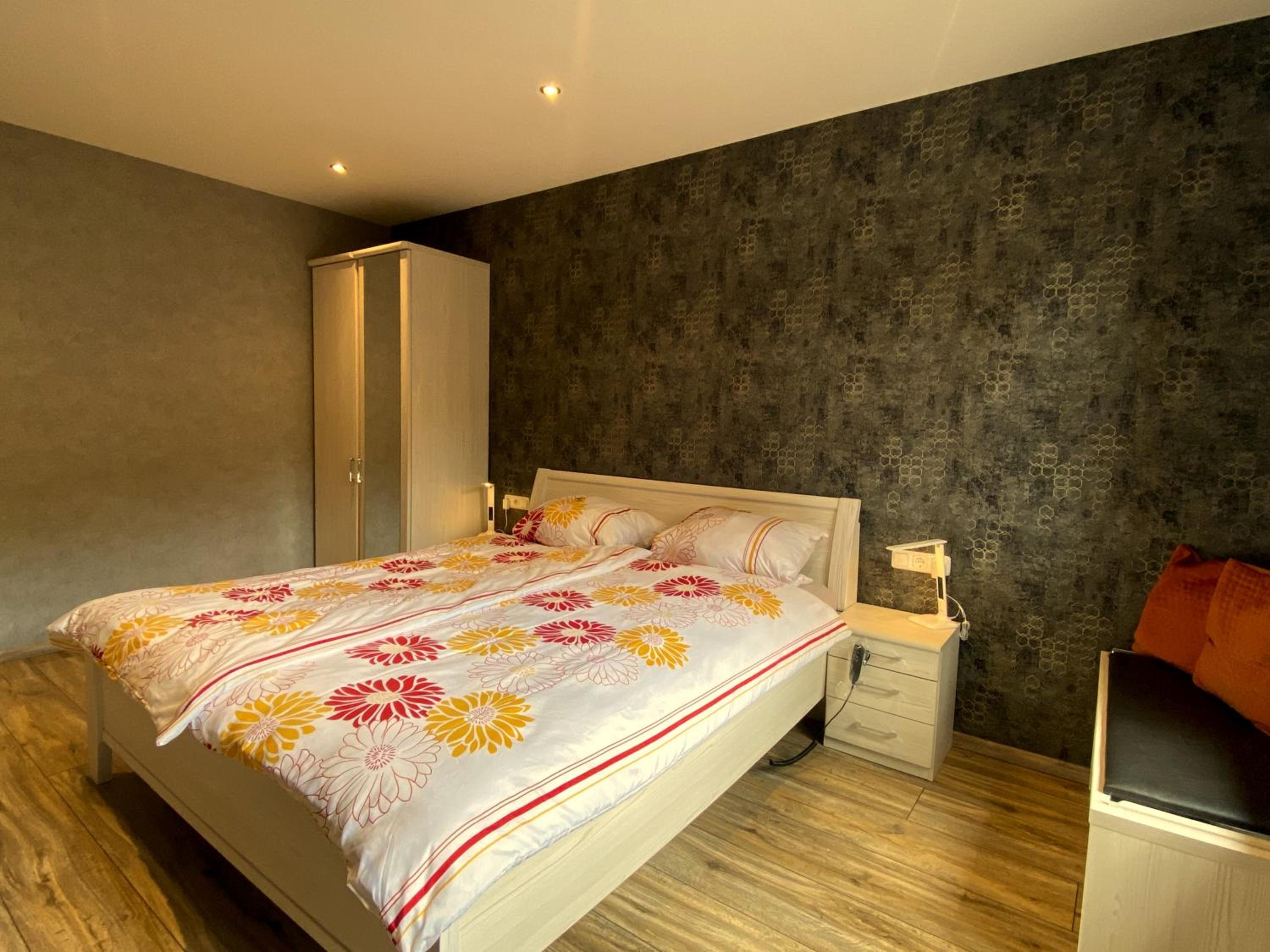 Double Room with Terrace - Photo 3
