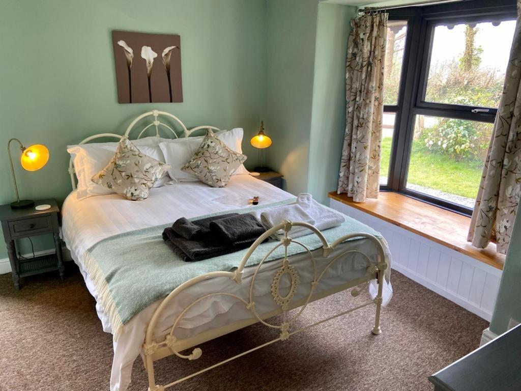 Deluxe King Room photo 1