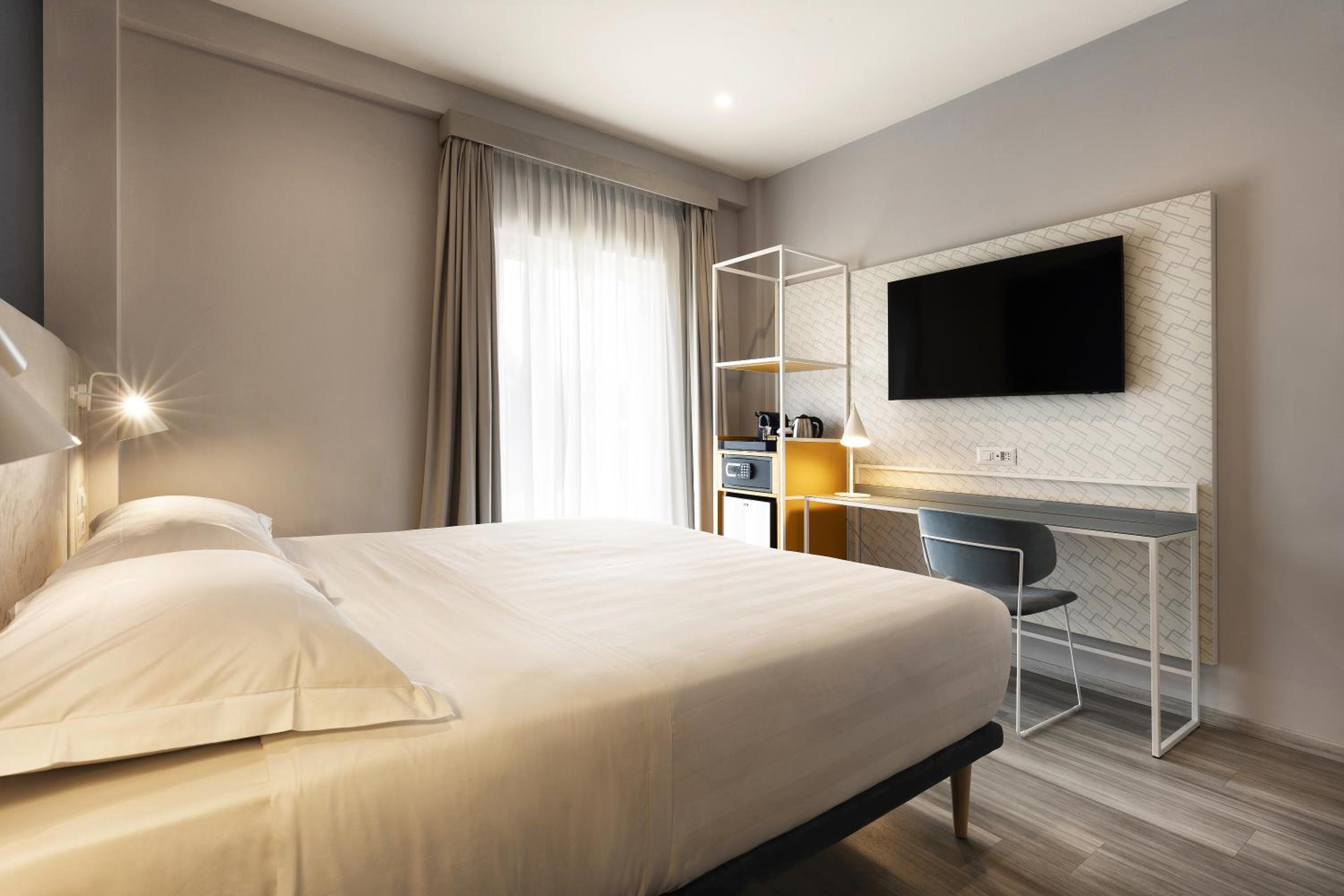Standard Double or Twin Room with Balcony