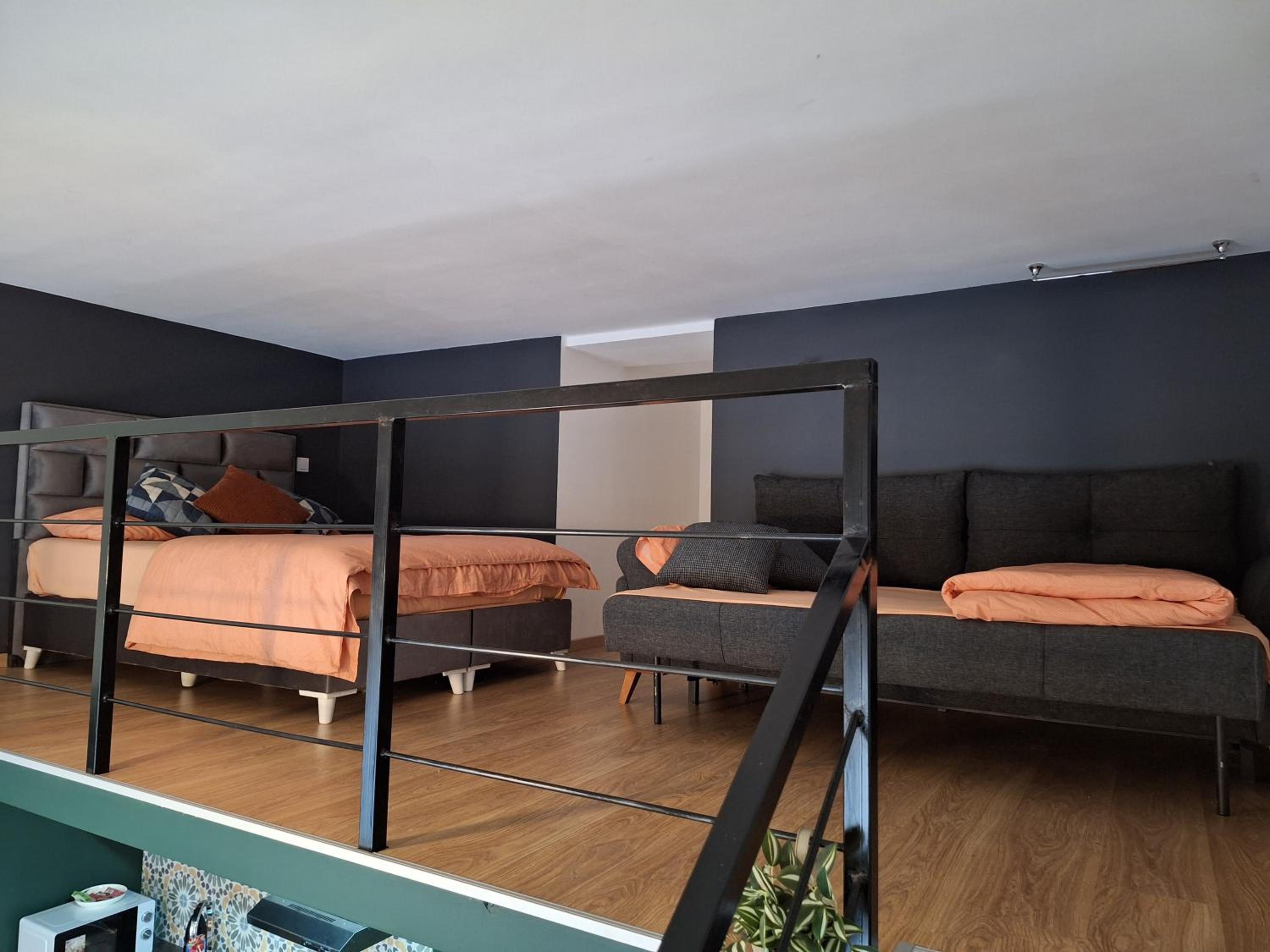 Studio Apartment - Photo 6
