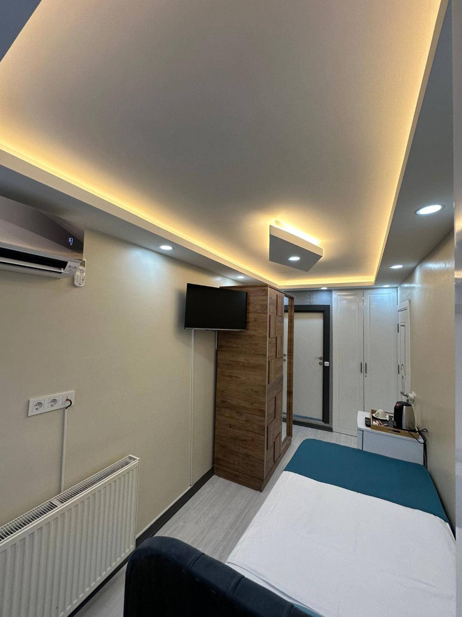 Single Room photo 2