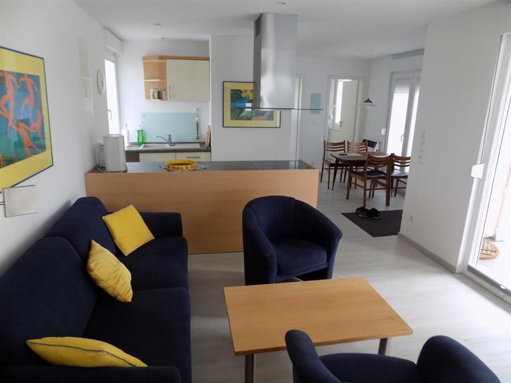 One-Bedroom Bungalow photo 1