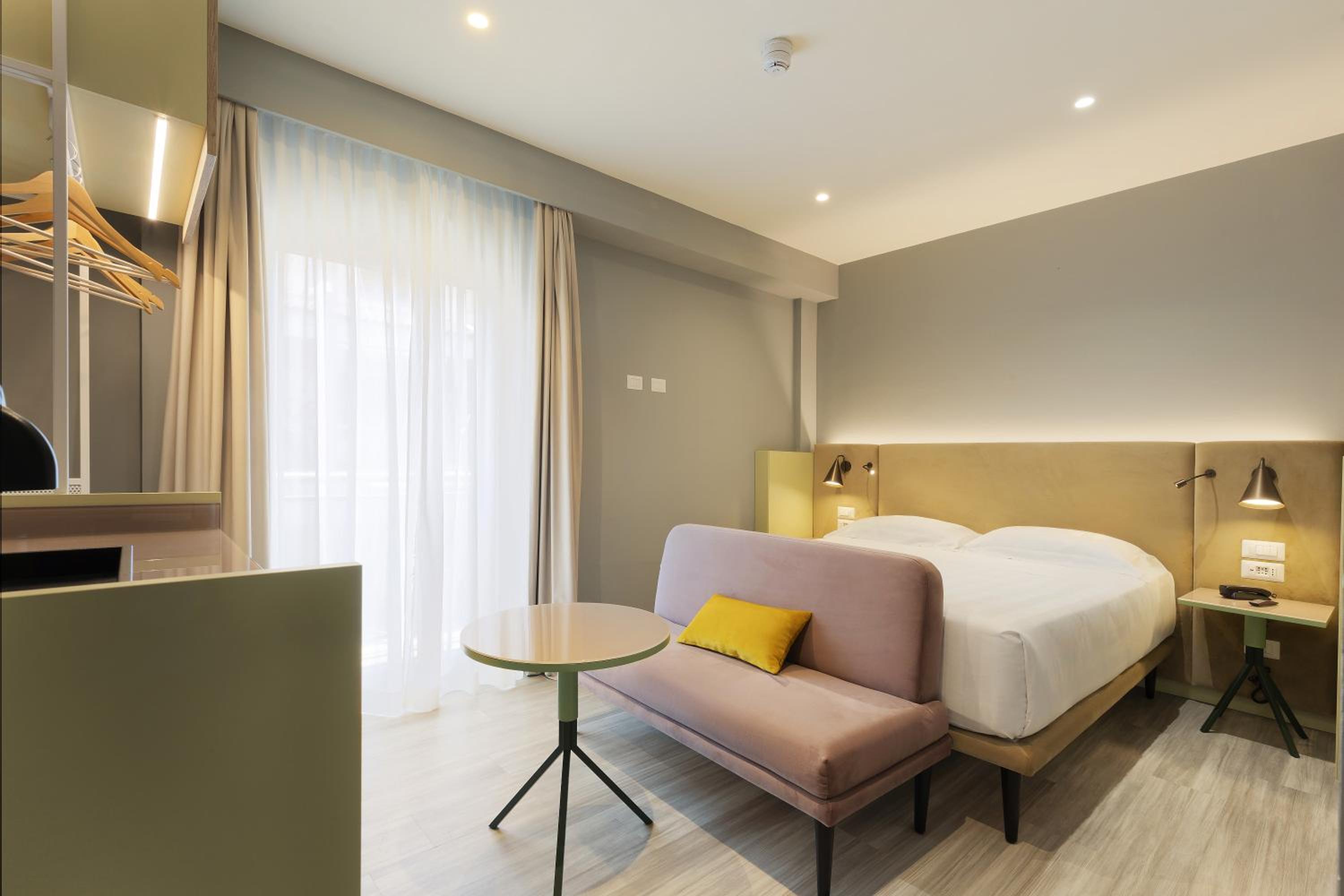 Superior Double Room with Balcony