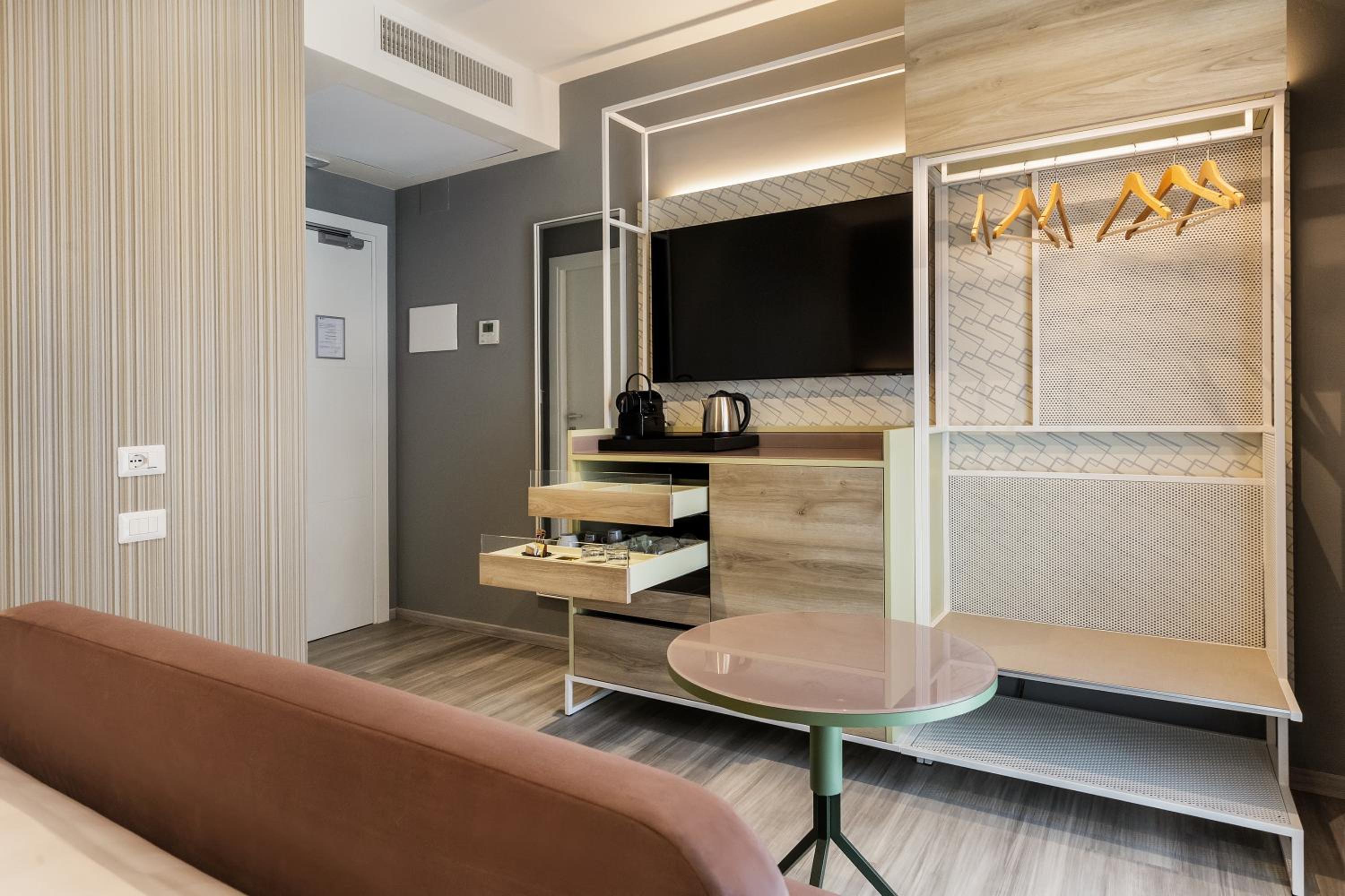 Superior Double Room with Balcony