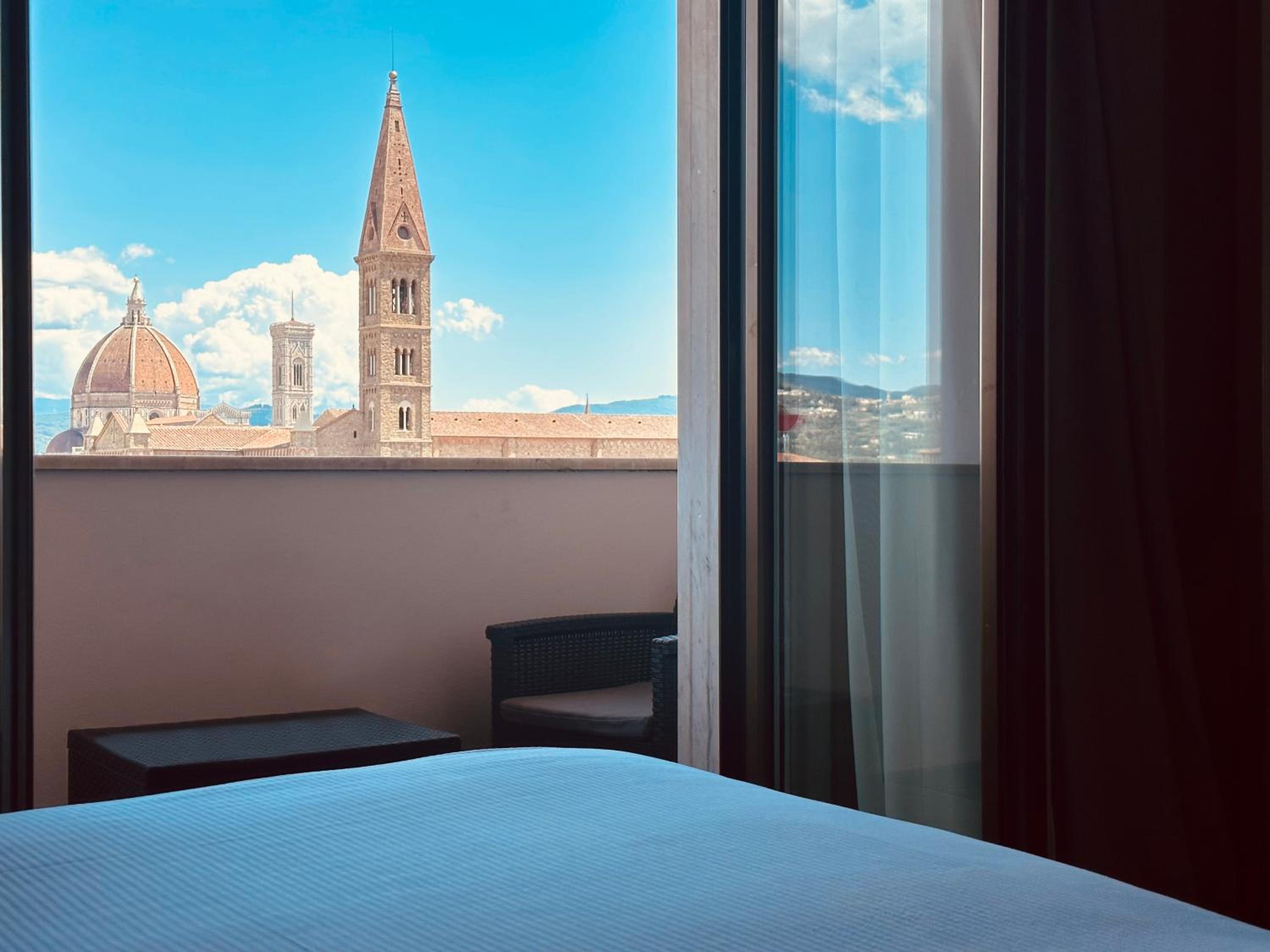 Comfy with City View - Photo 10