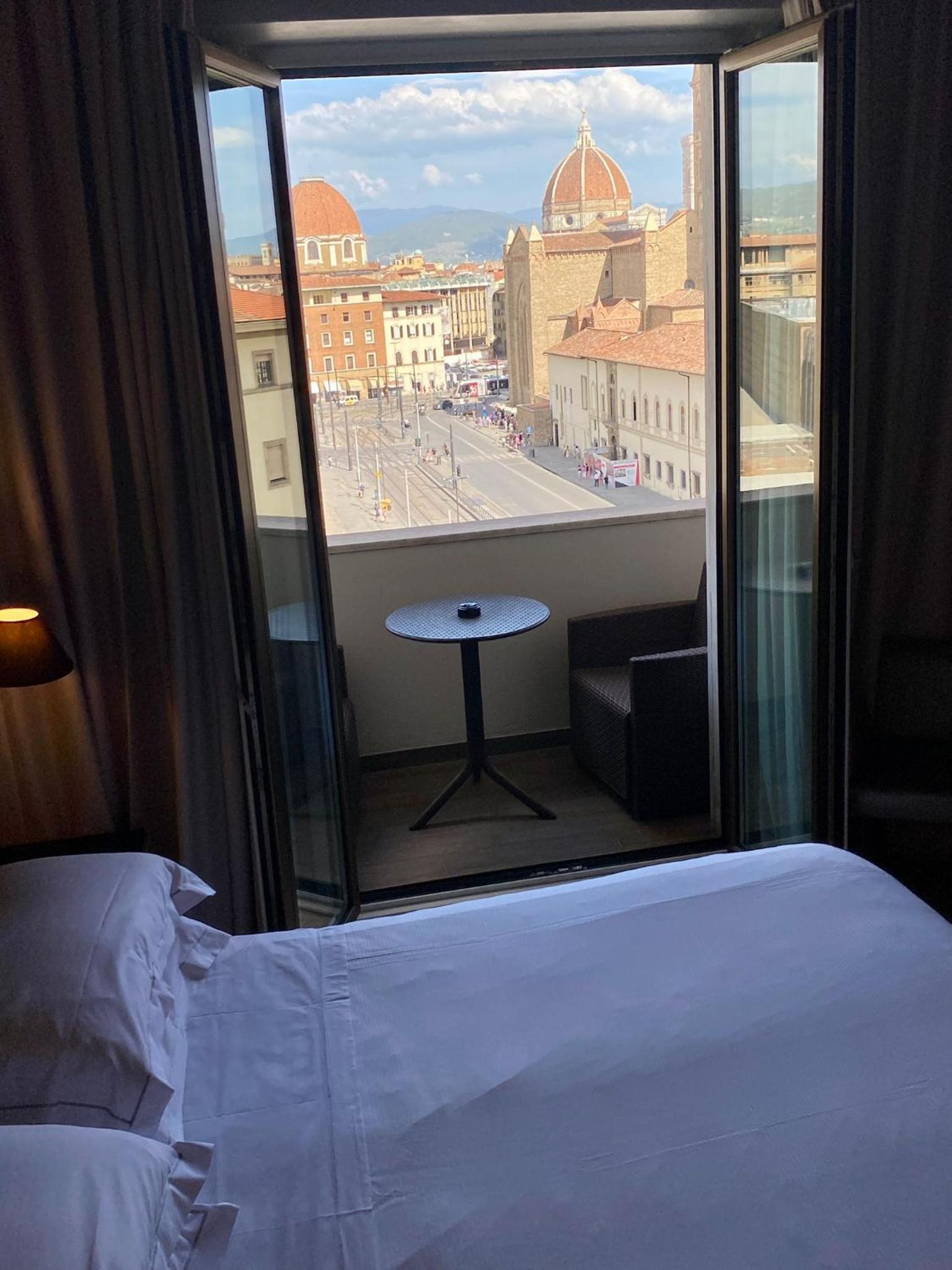 Comfy with City View - Photo 11