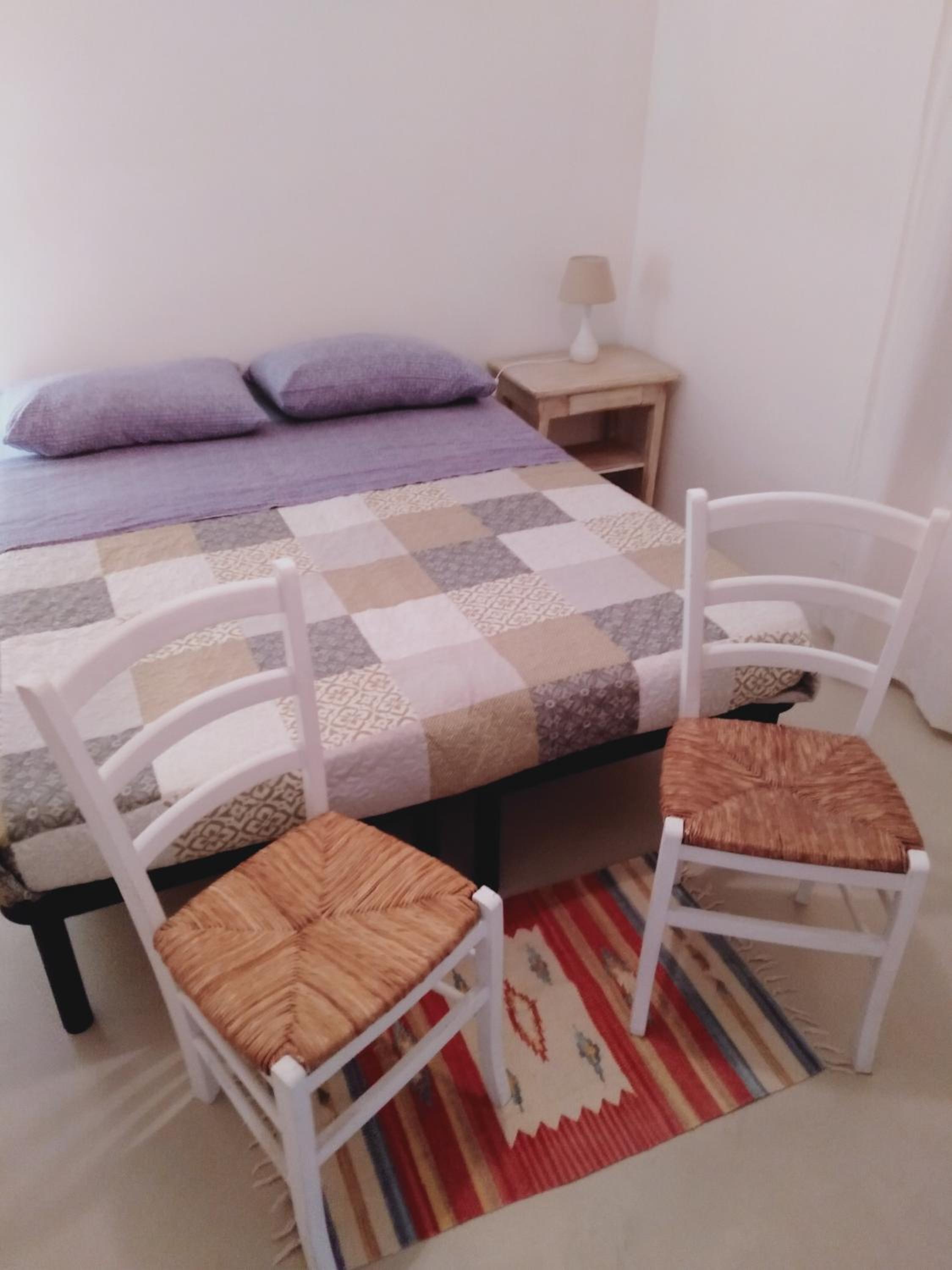 One-Bedroom House - Photo 37
