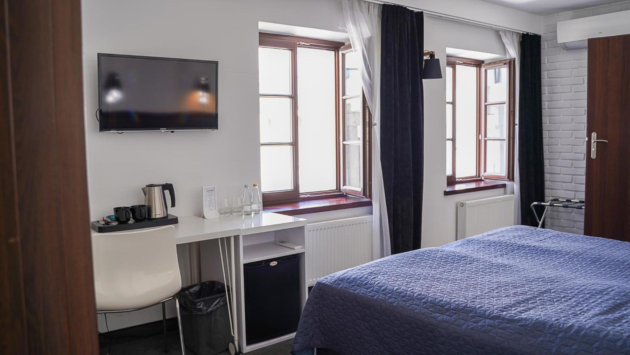Twin Room - Photo 1