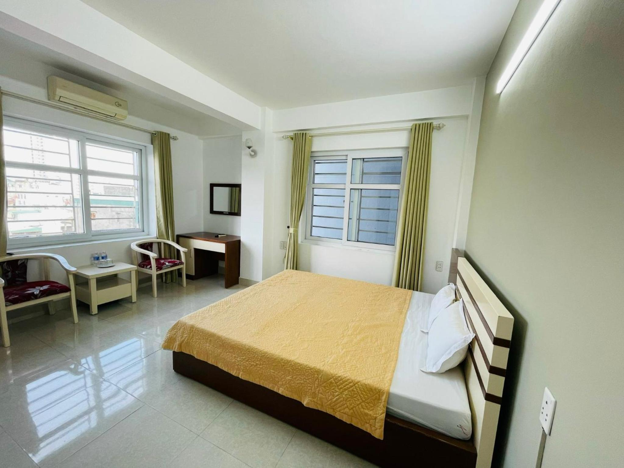 Standard King Room