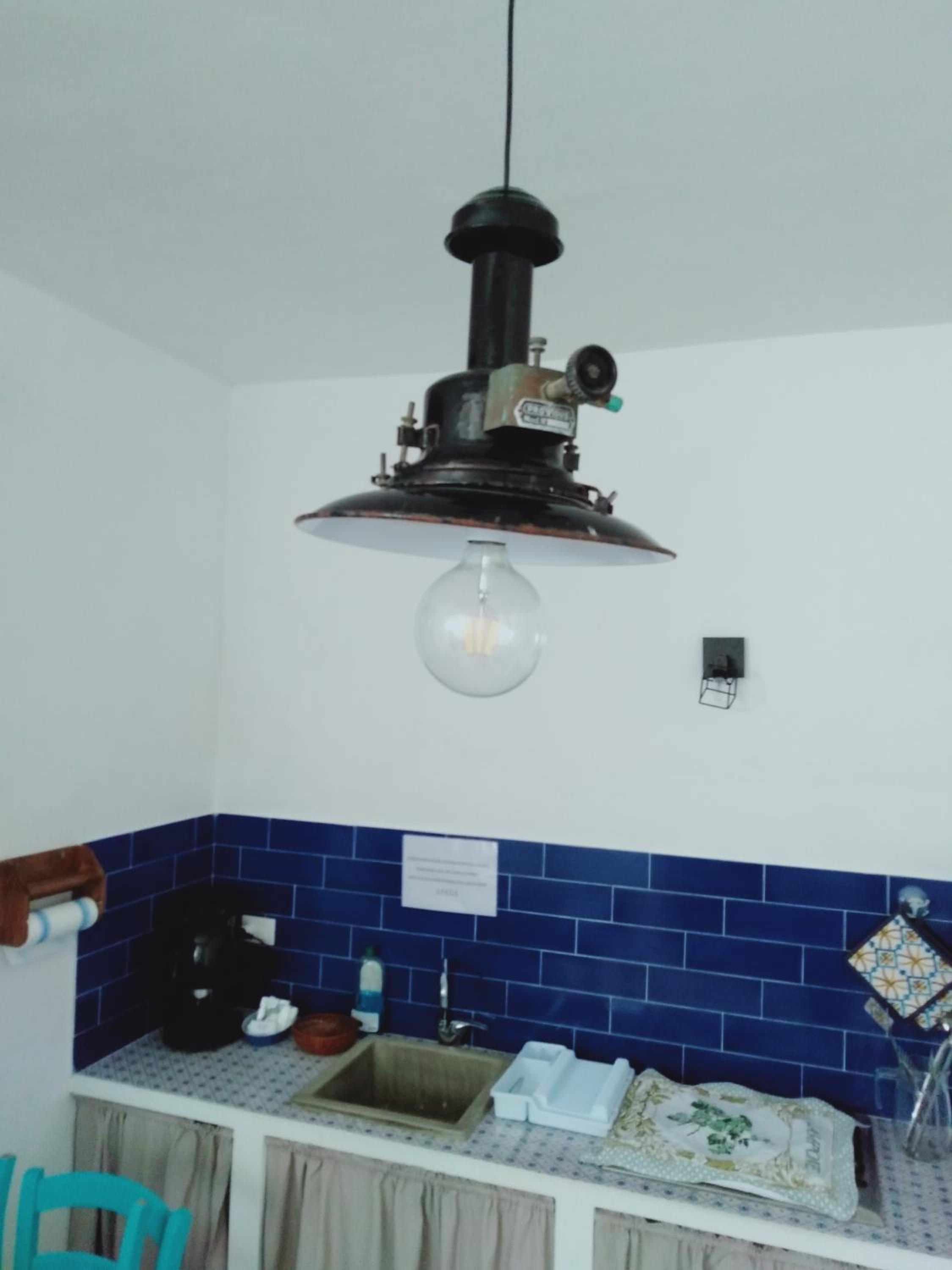 One-Bedroom House - Photo 11