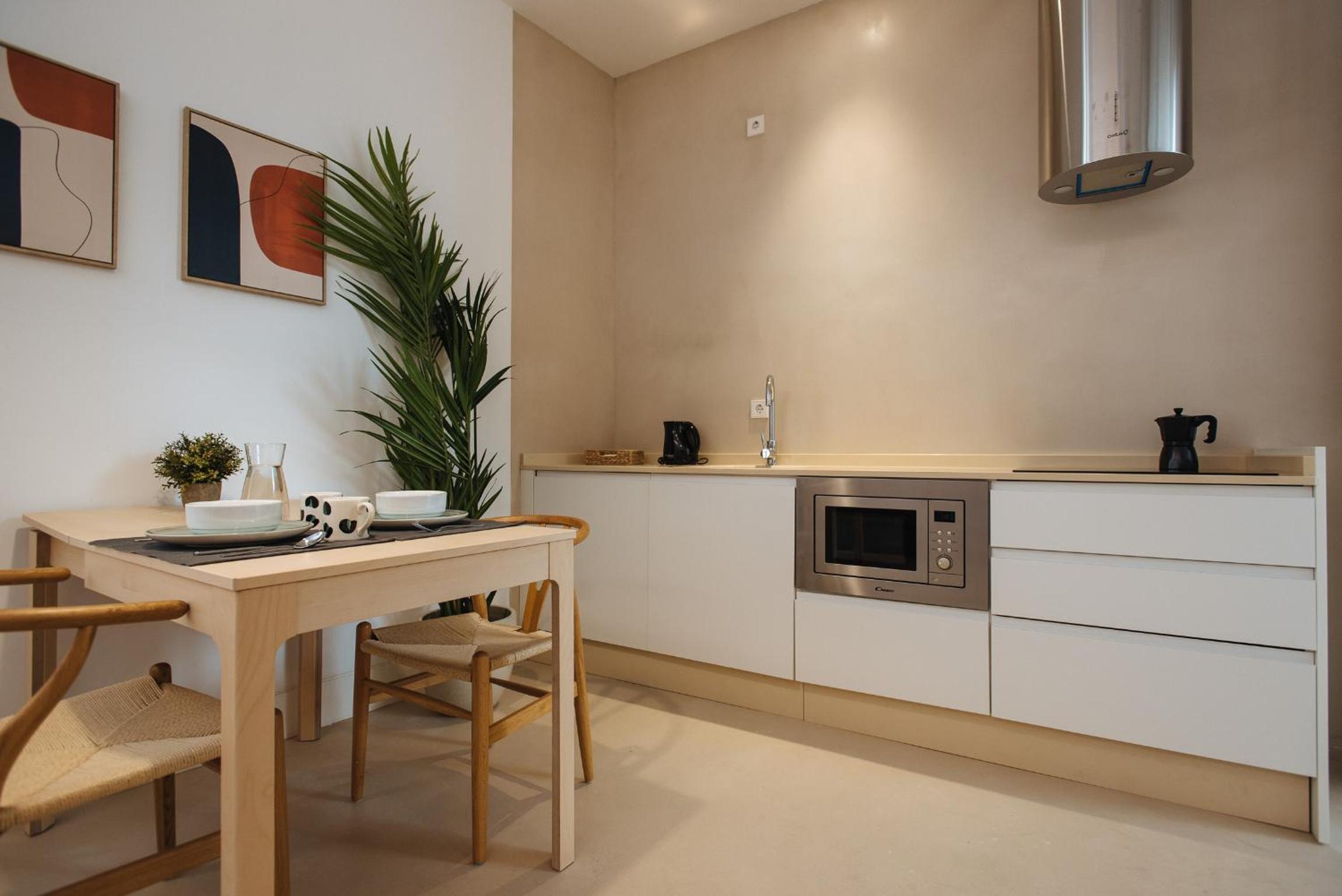 One-Bedroom Apartment - Photo 19