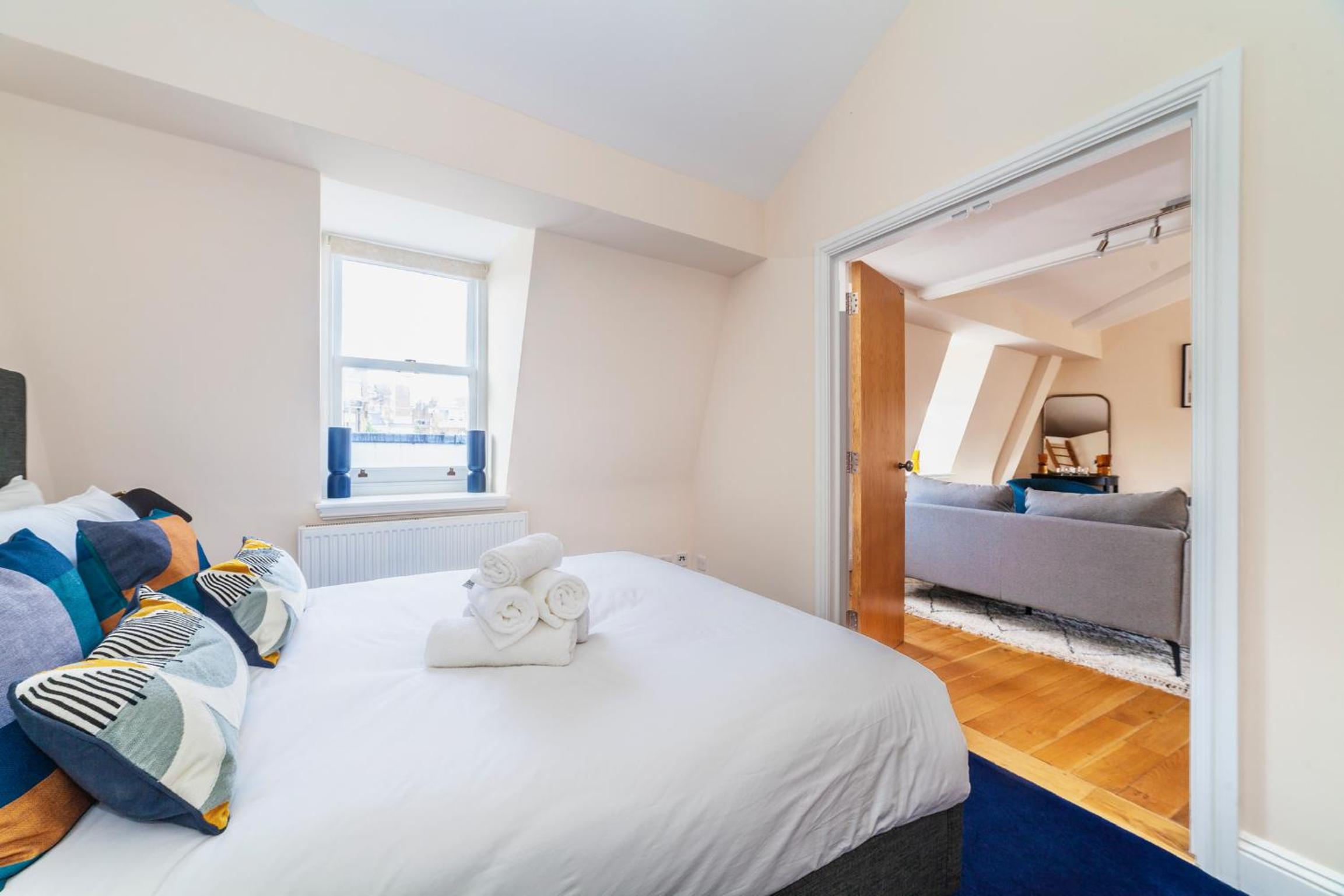Studio Apartment photo 1