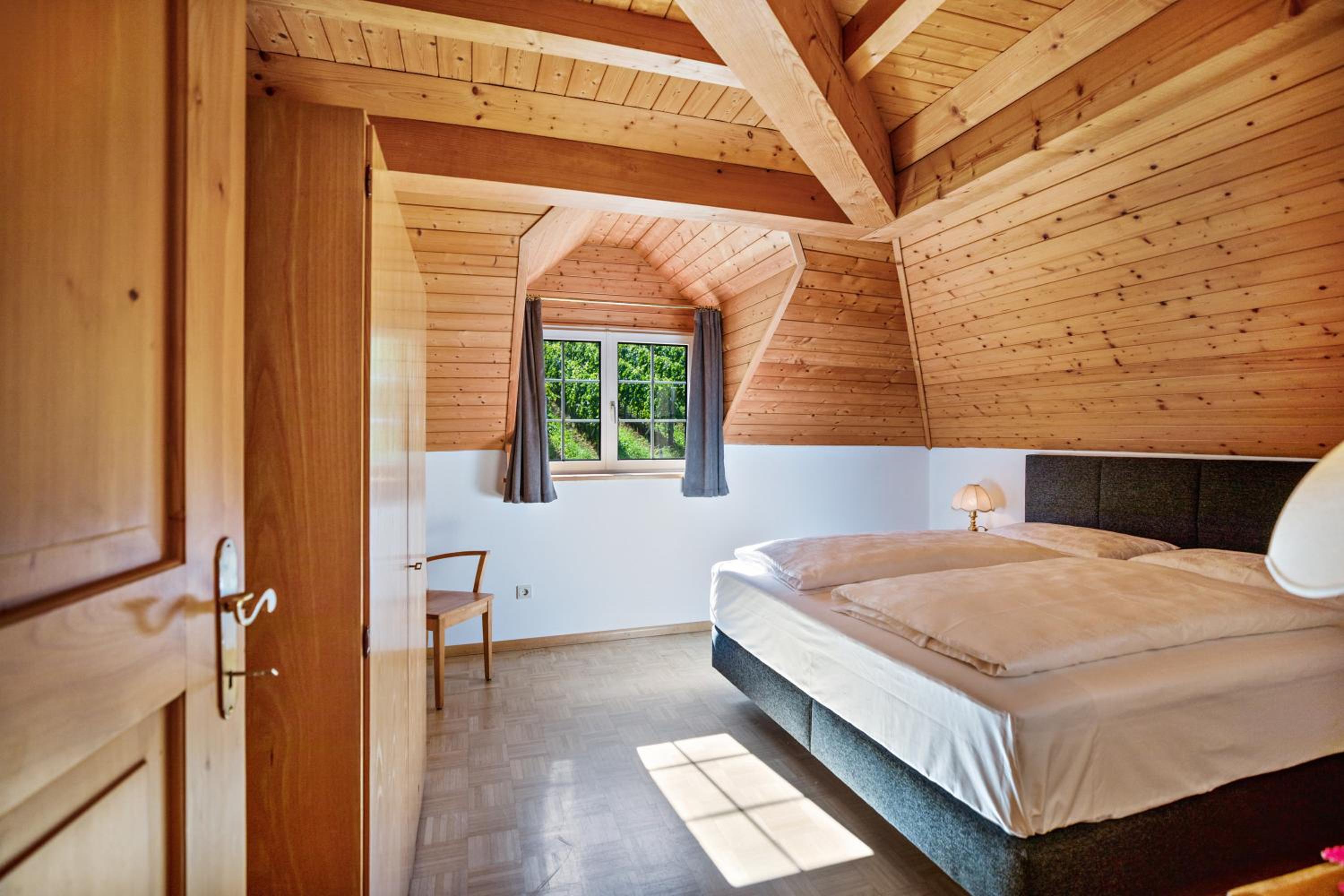 Two-Bedroom Deluxe Apartment with Garden View photo 1