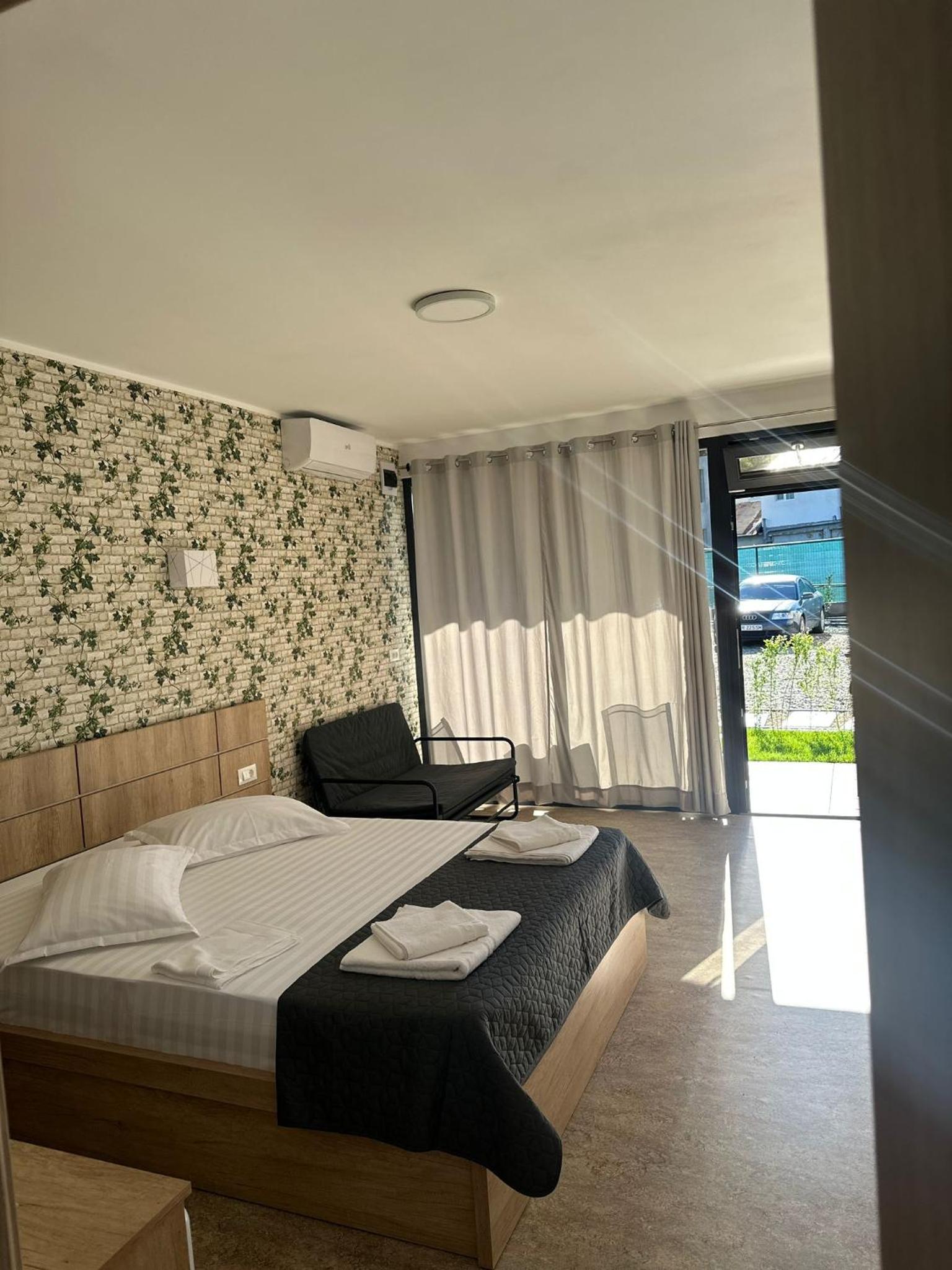 Double Room with Terrace - Photo 1