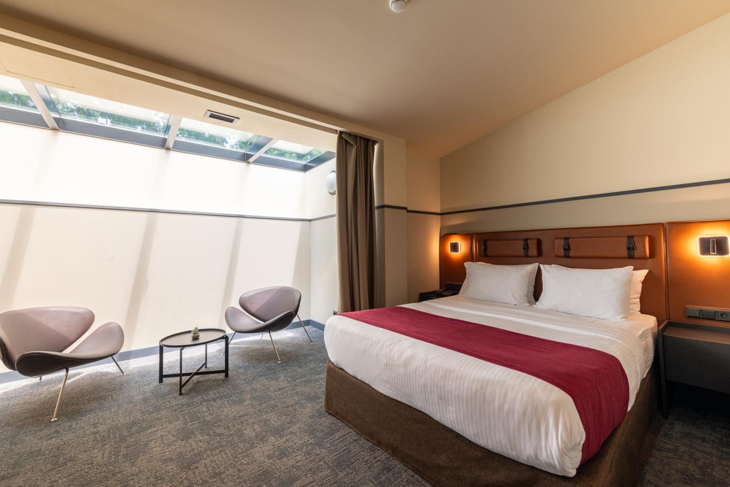 Superior Queen Room photo 3