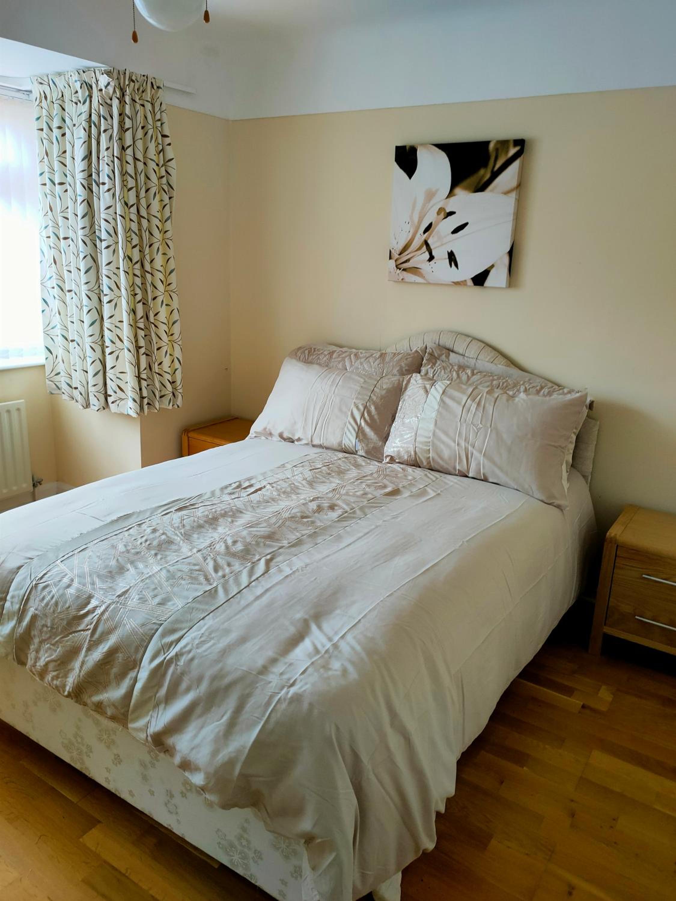 Two-Bedroom House photo 2
