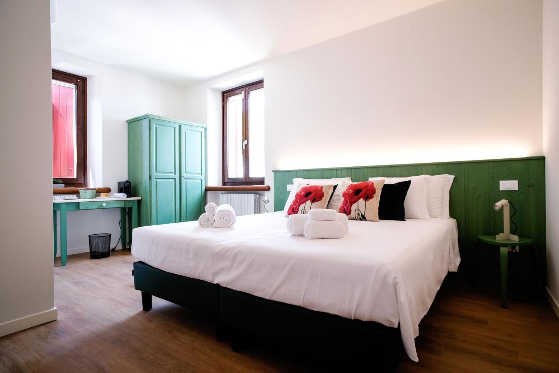 Standard Double Room photo 1