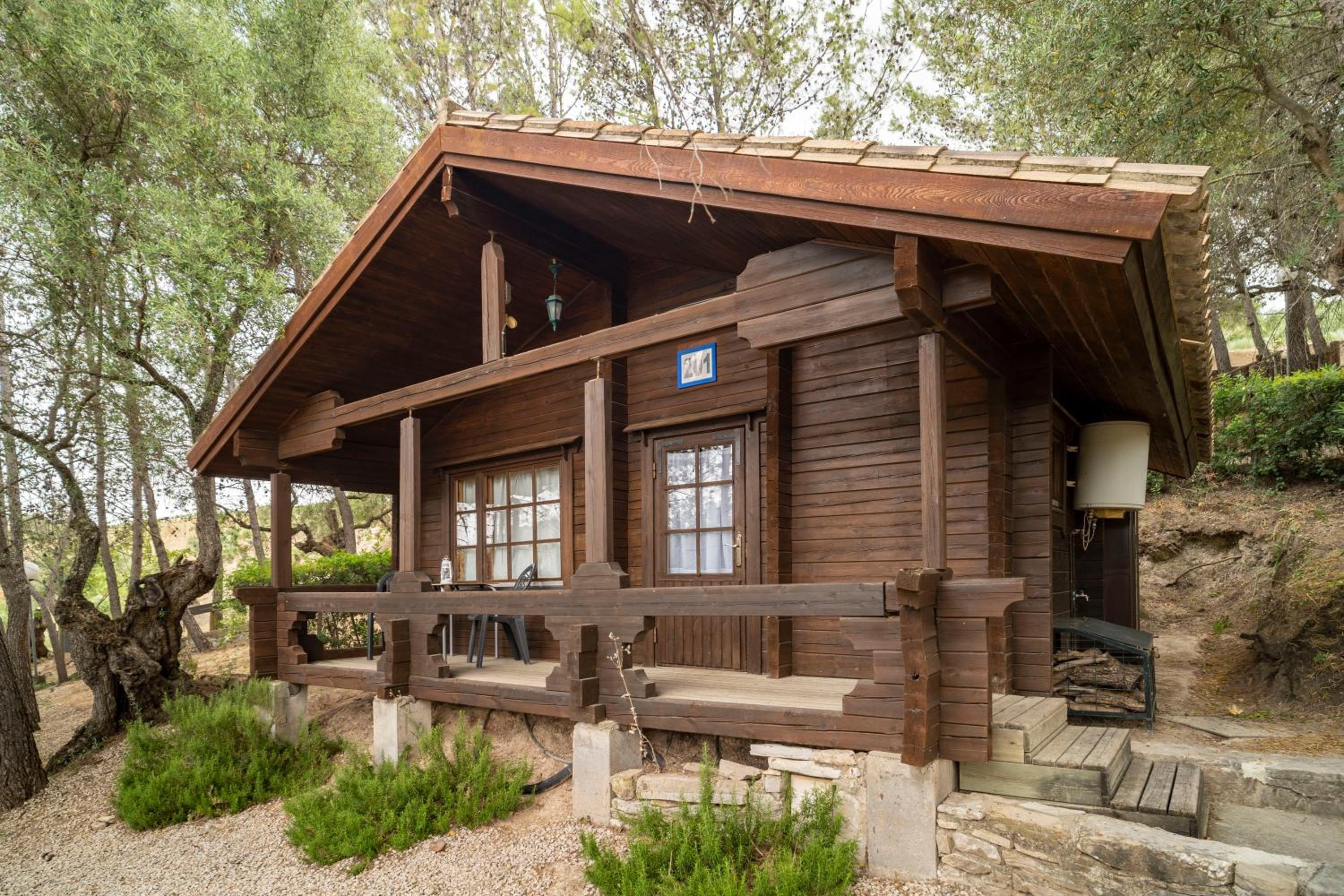 Log Cabin  (4 people) photo 2