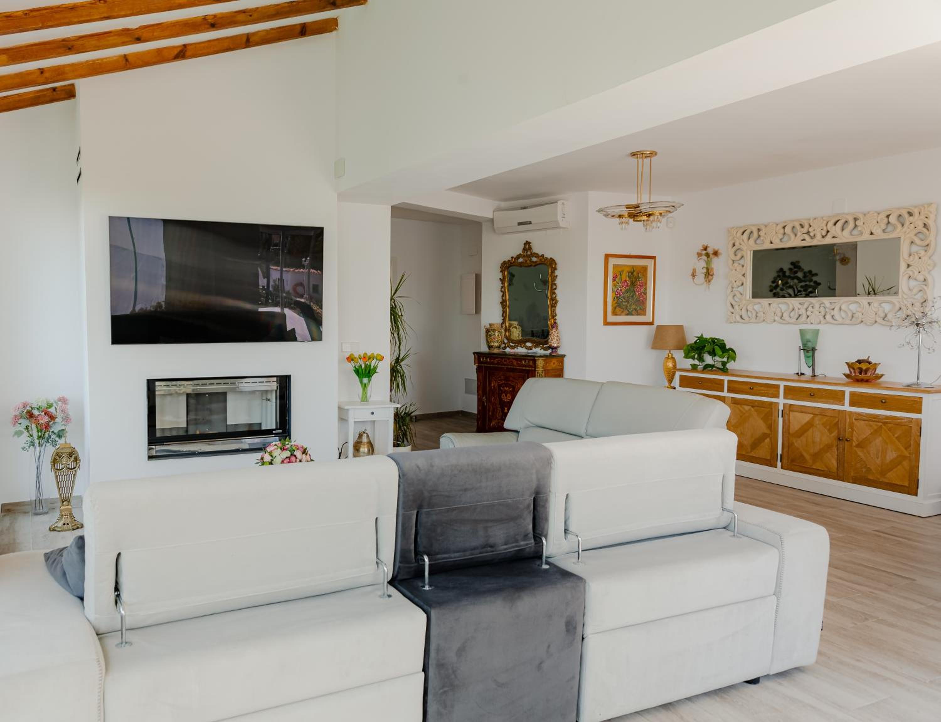 Villa con piscina privada