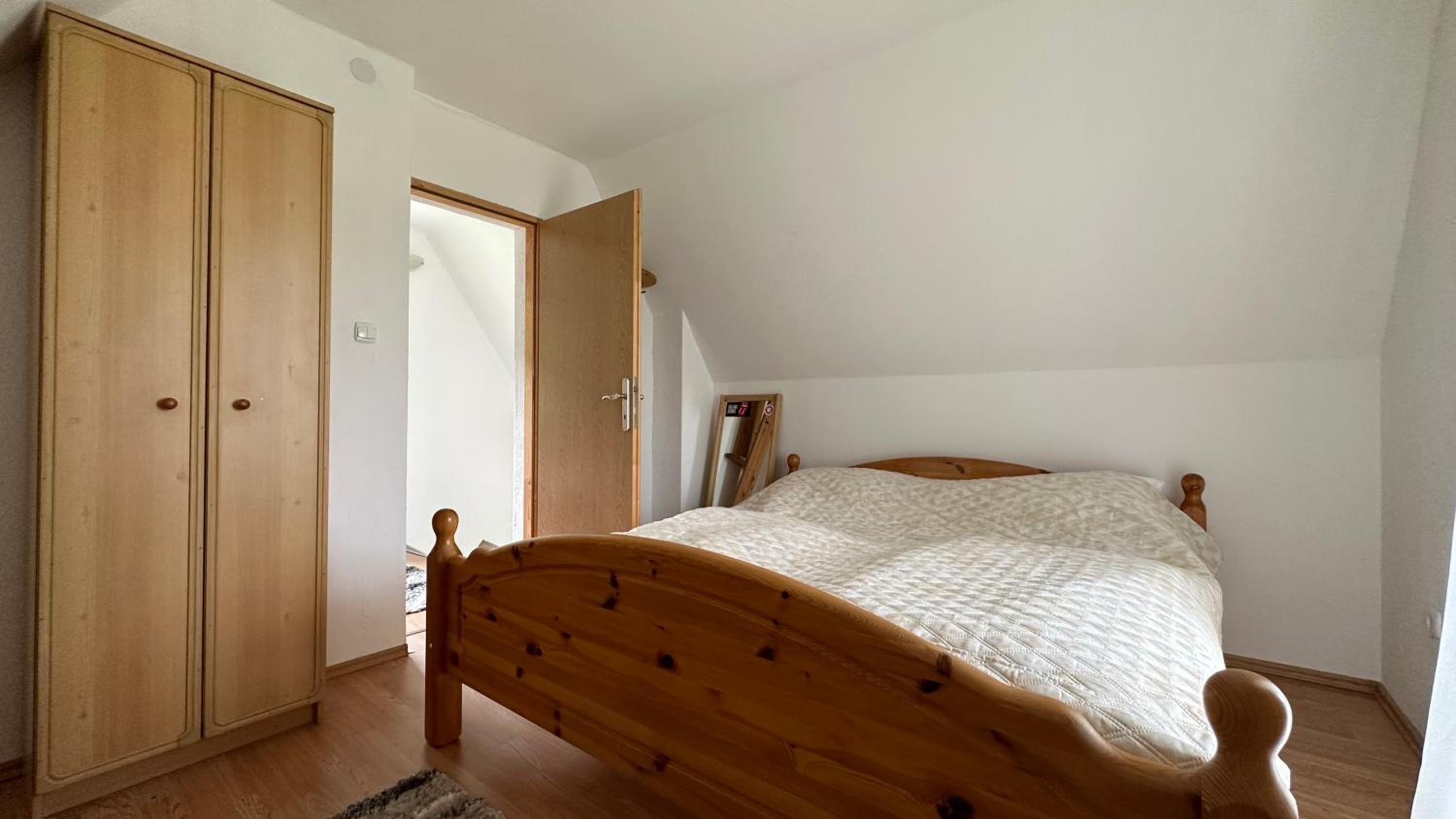 One-Bedroom House photo 1