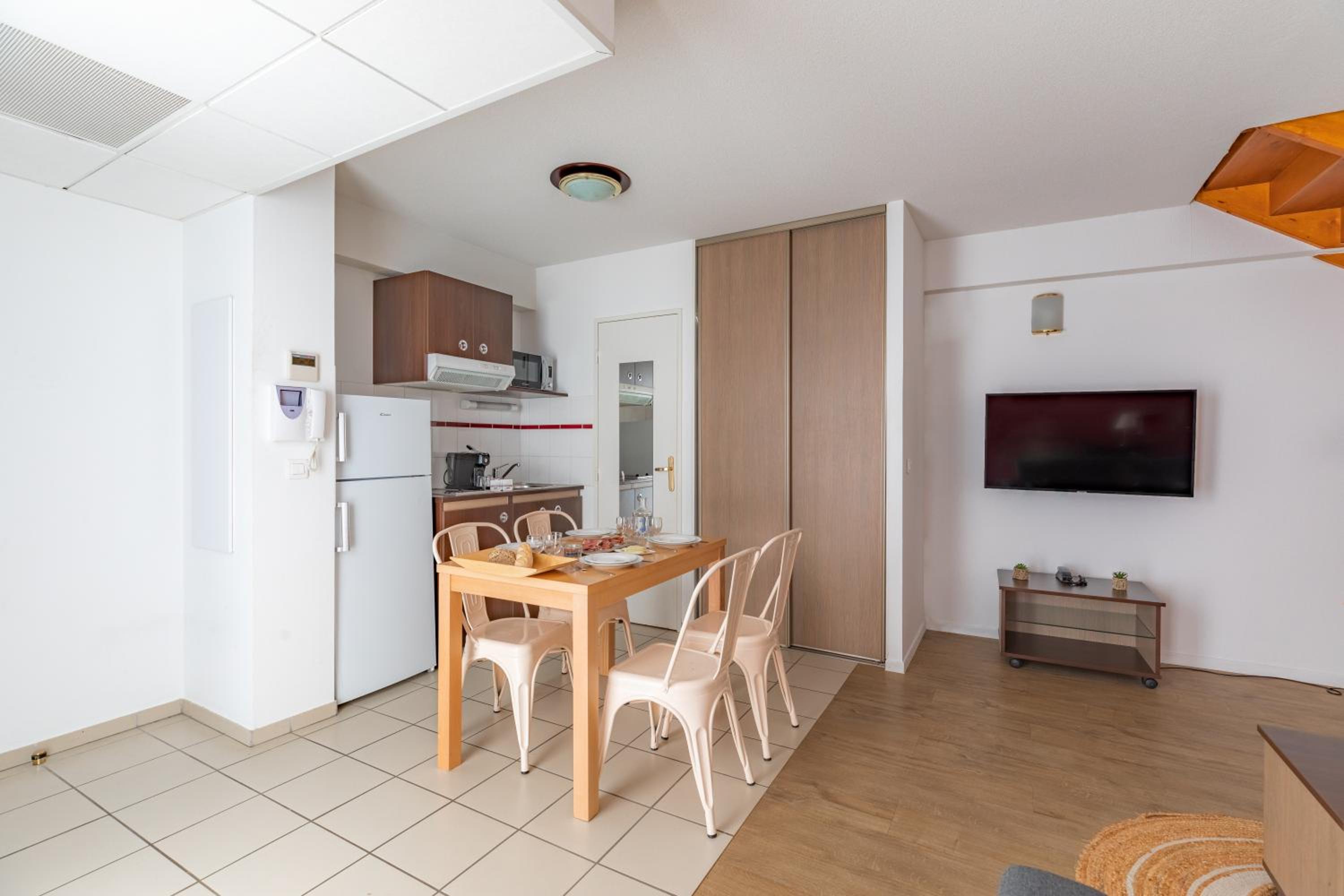 Superior Apartment - Photo 10