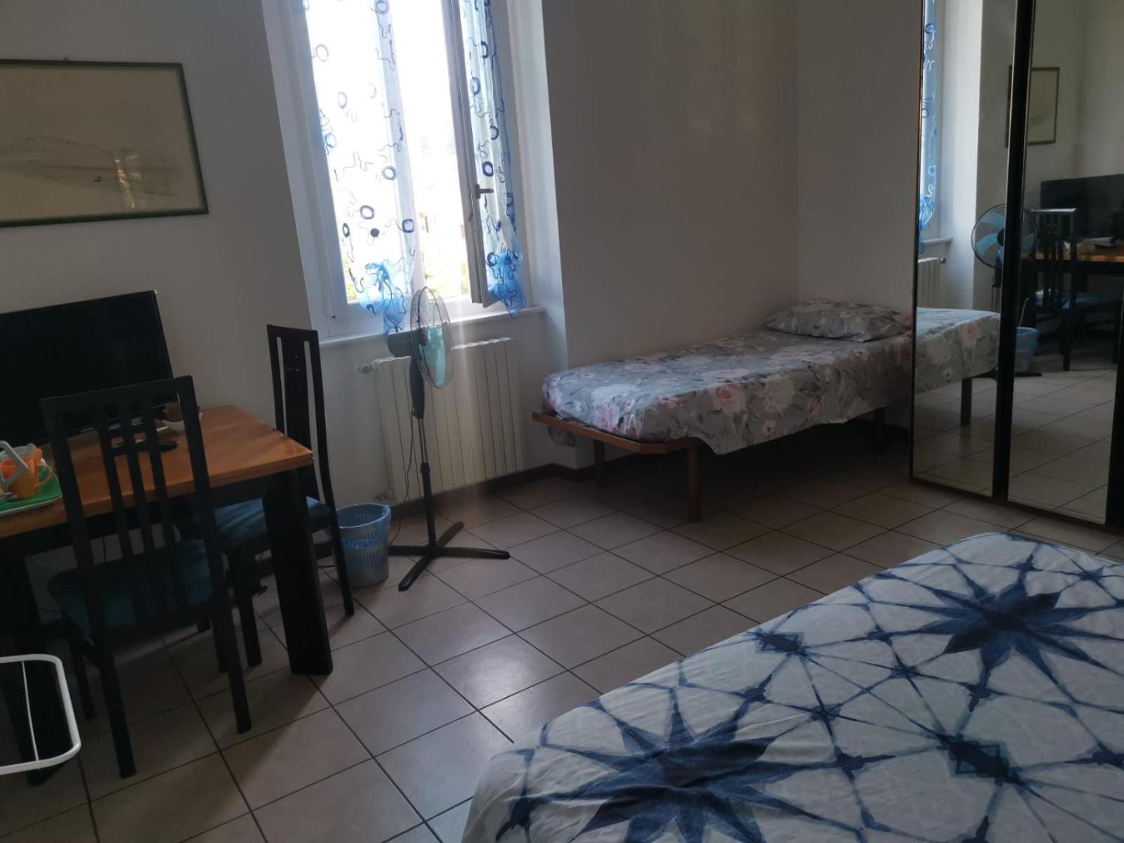 Deluxe Double Room (2 Adults + 1 Child) photo 2