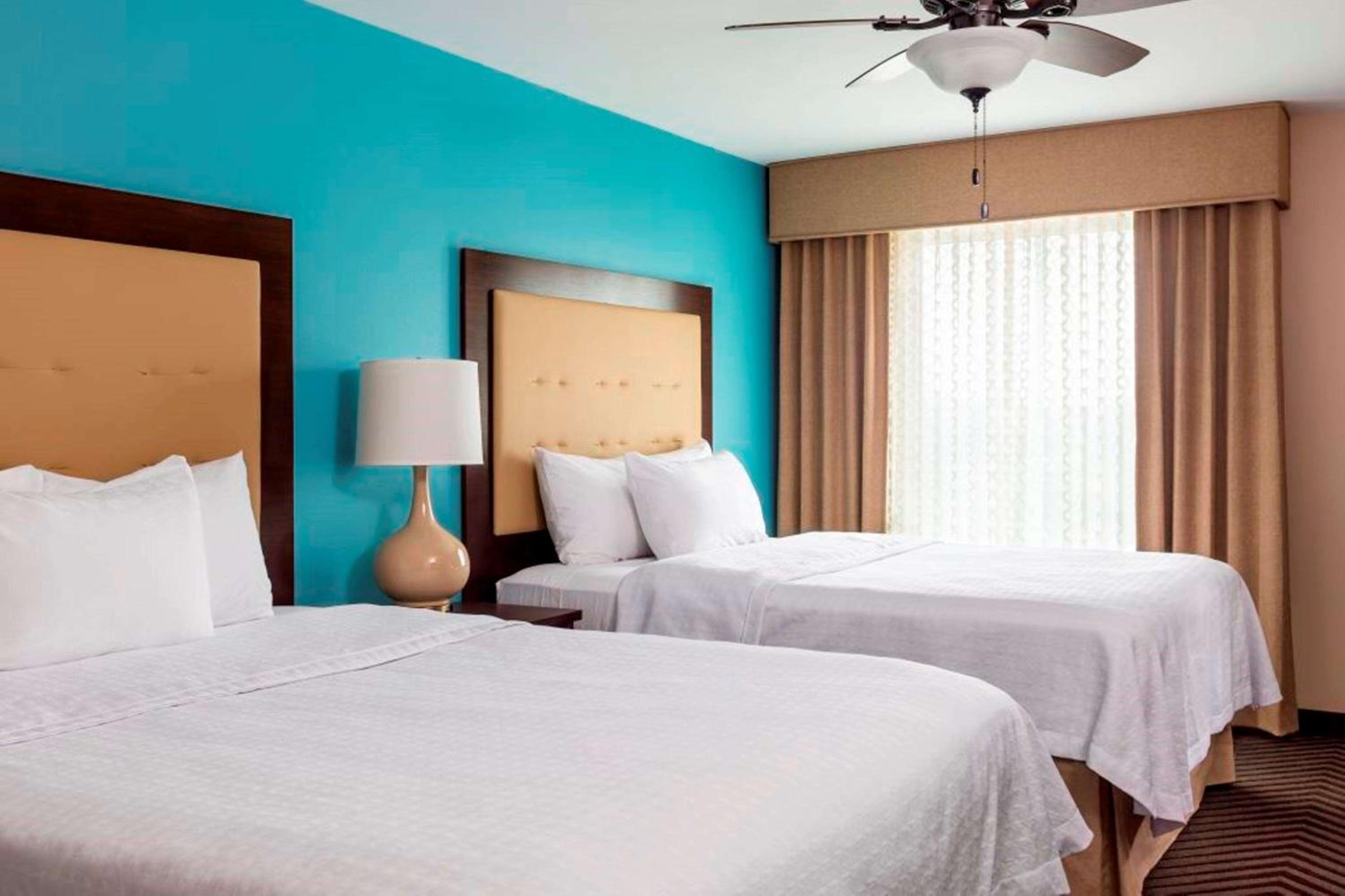 Two-Bedroom Suite - Disability Access/Bath Tub