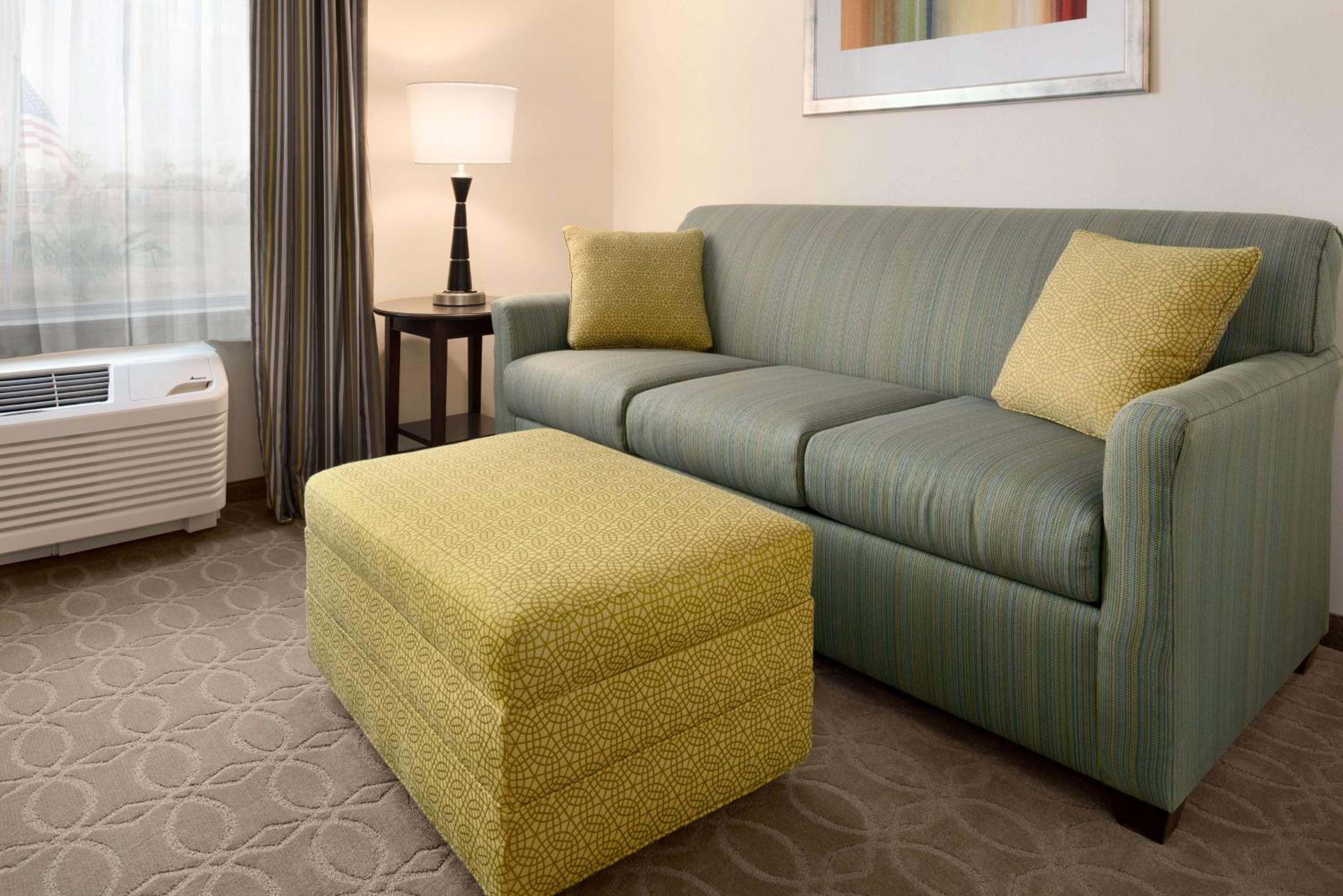 King Room with Sofa Bed - Non-Smoking
